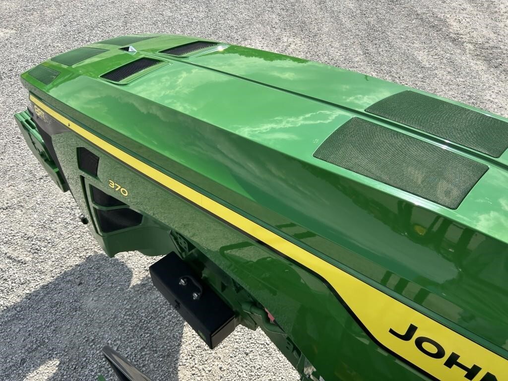 2020 John Deere 8RT 370 Tractor
