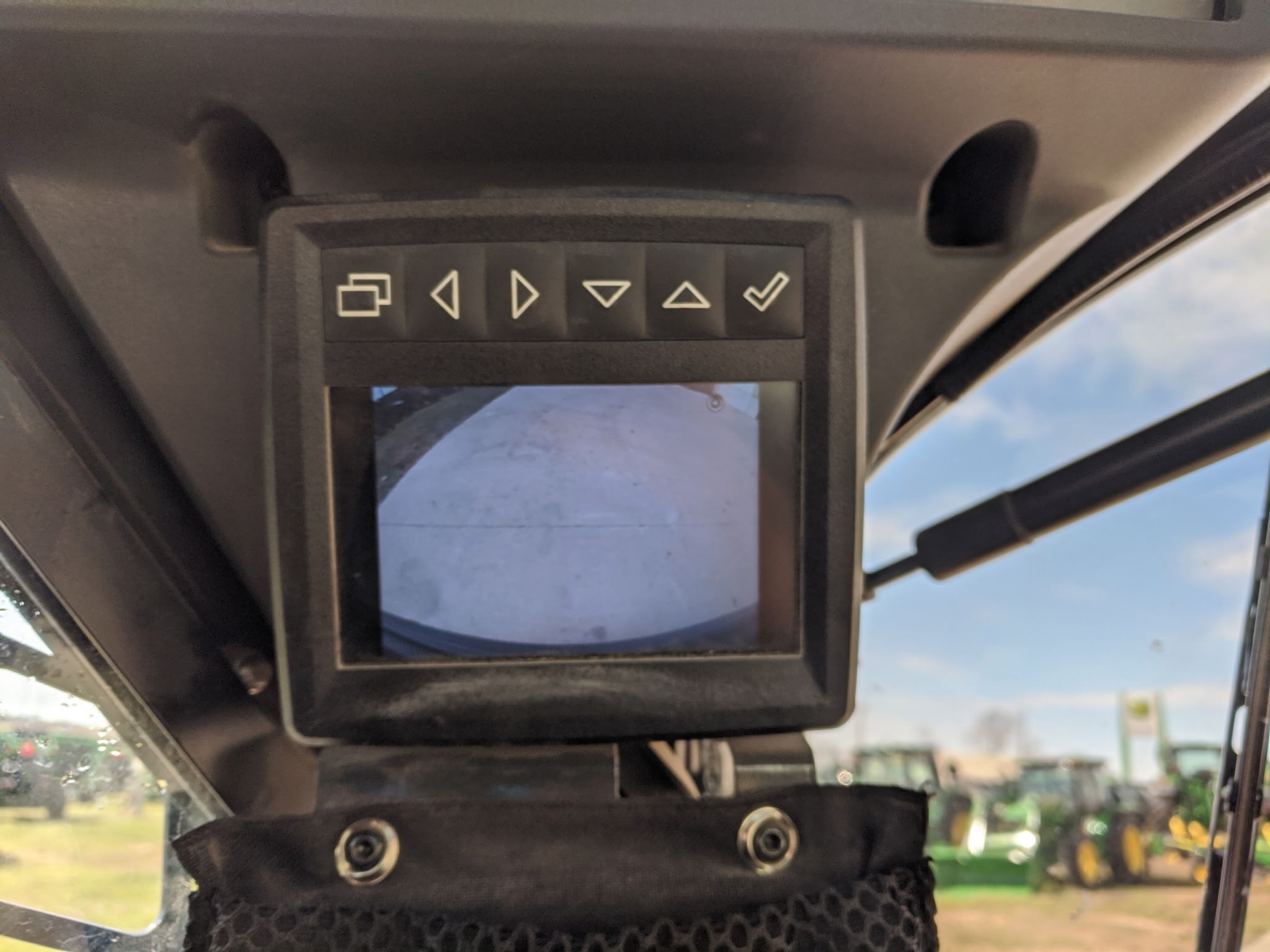 2023 Deere 331G Skid Steer