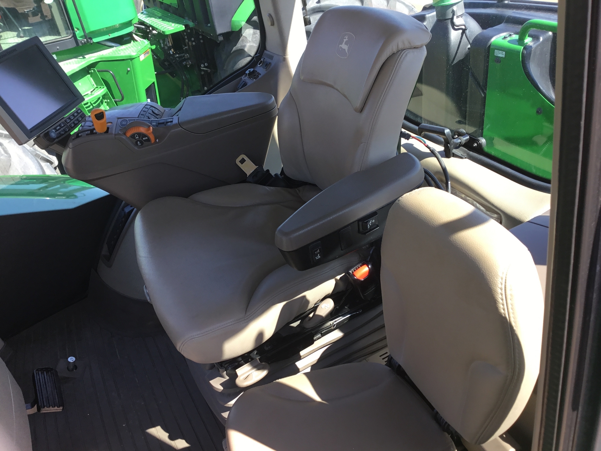 2021 John Deere 9620R Tractor