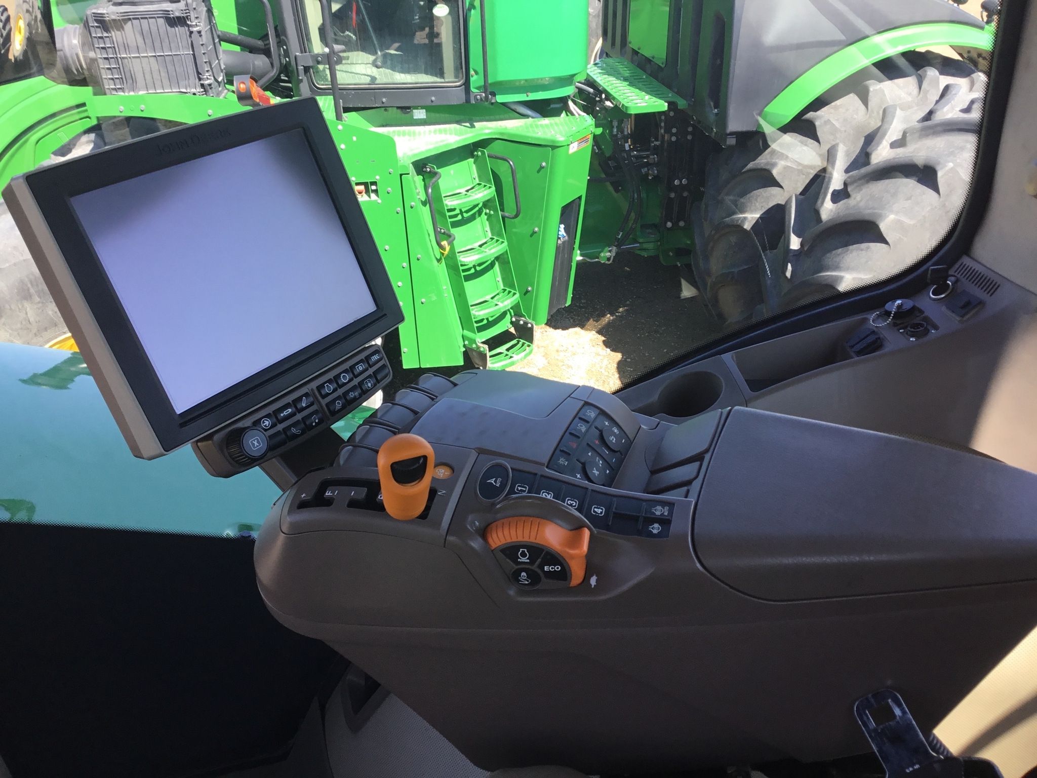 2021 John Deere 9620R Tractor