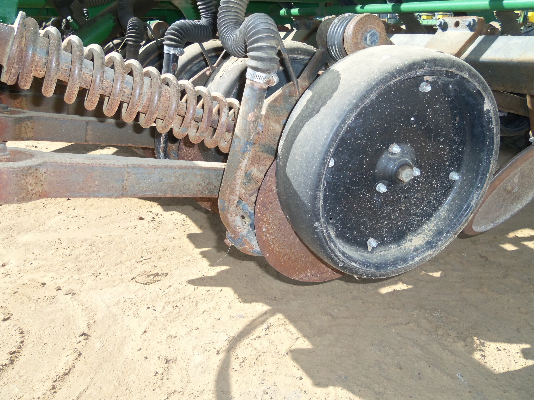2005 John Deere 1590 Drill