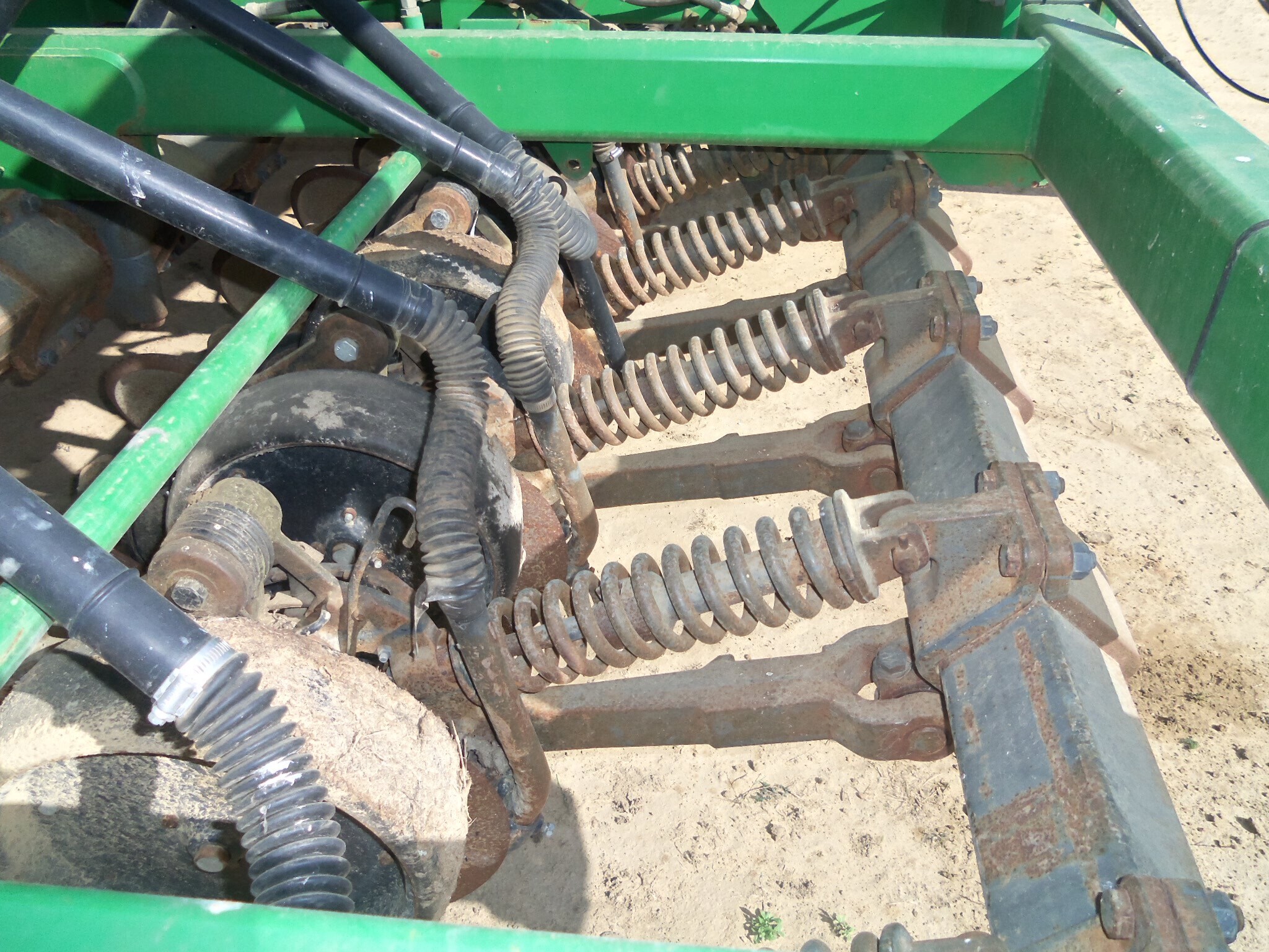 2005 John Deere 1590 Drill