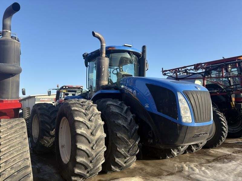 2013 New Holland T9.505 Tractor