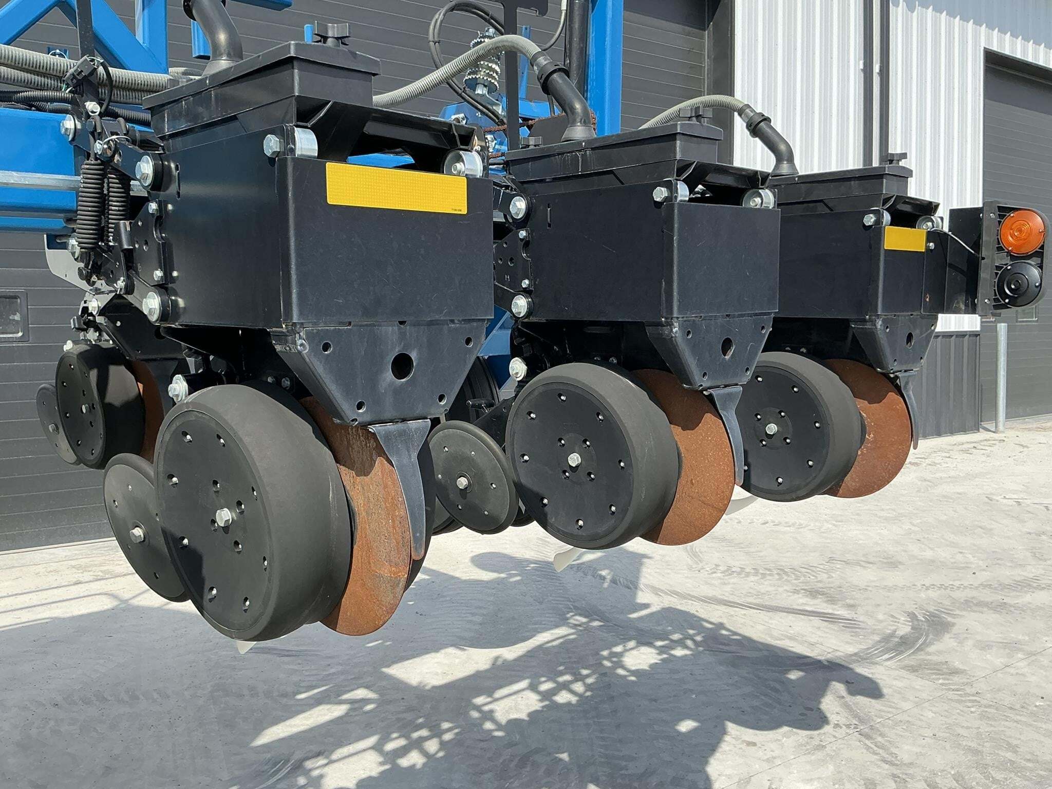 2021 Kinze 3605 Planter
