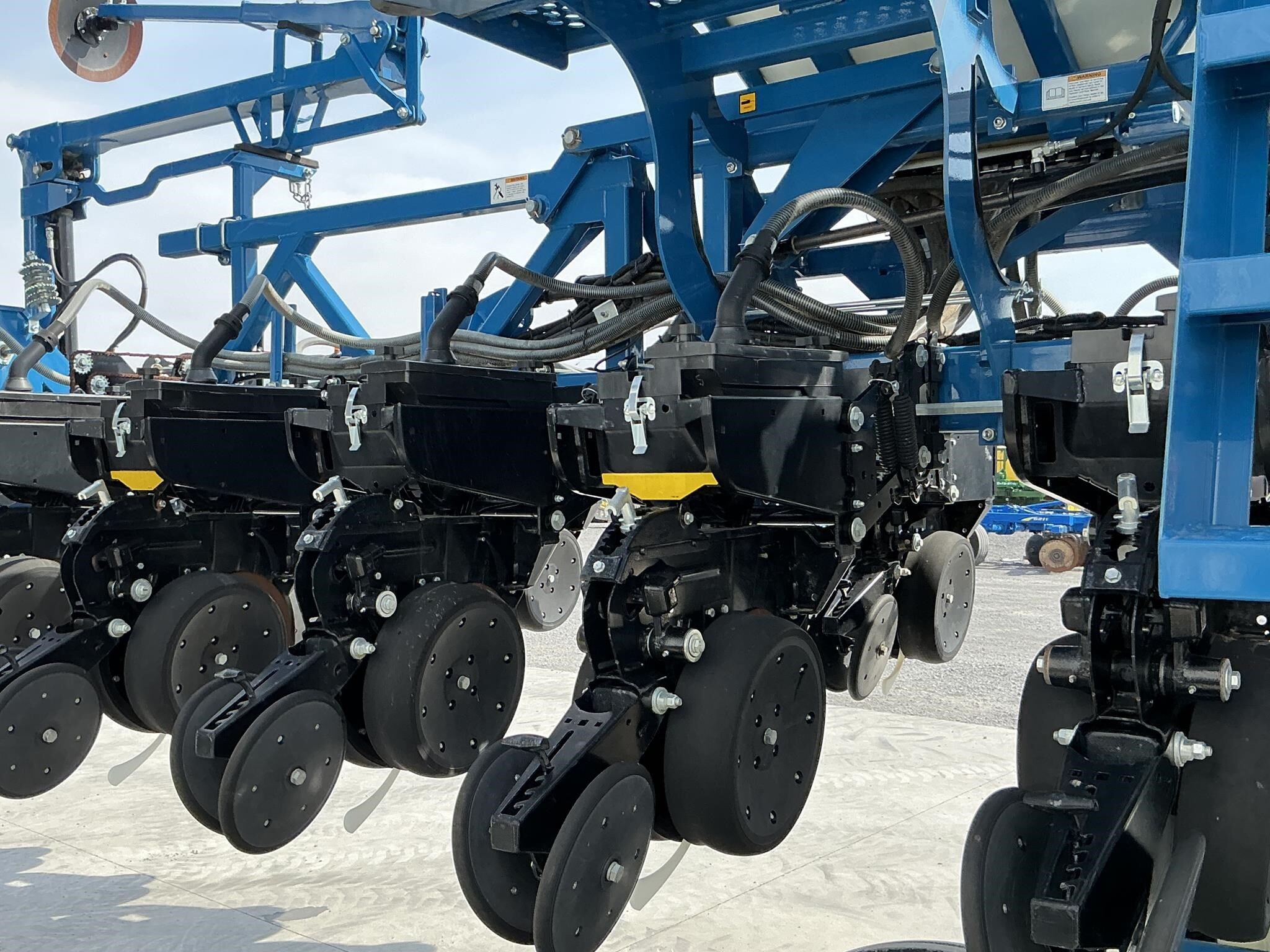 2021 Kinze 3605 Planter
