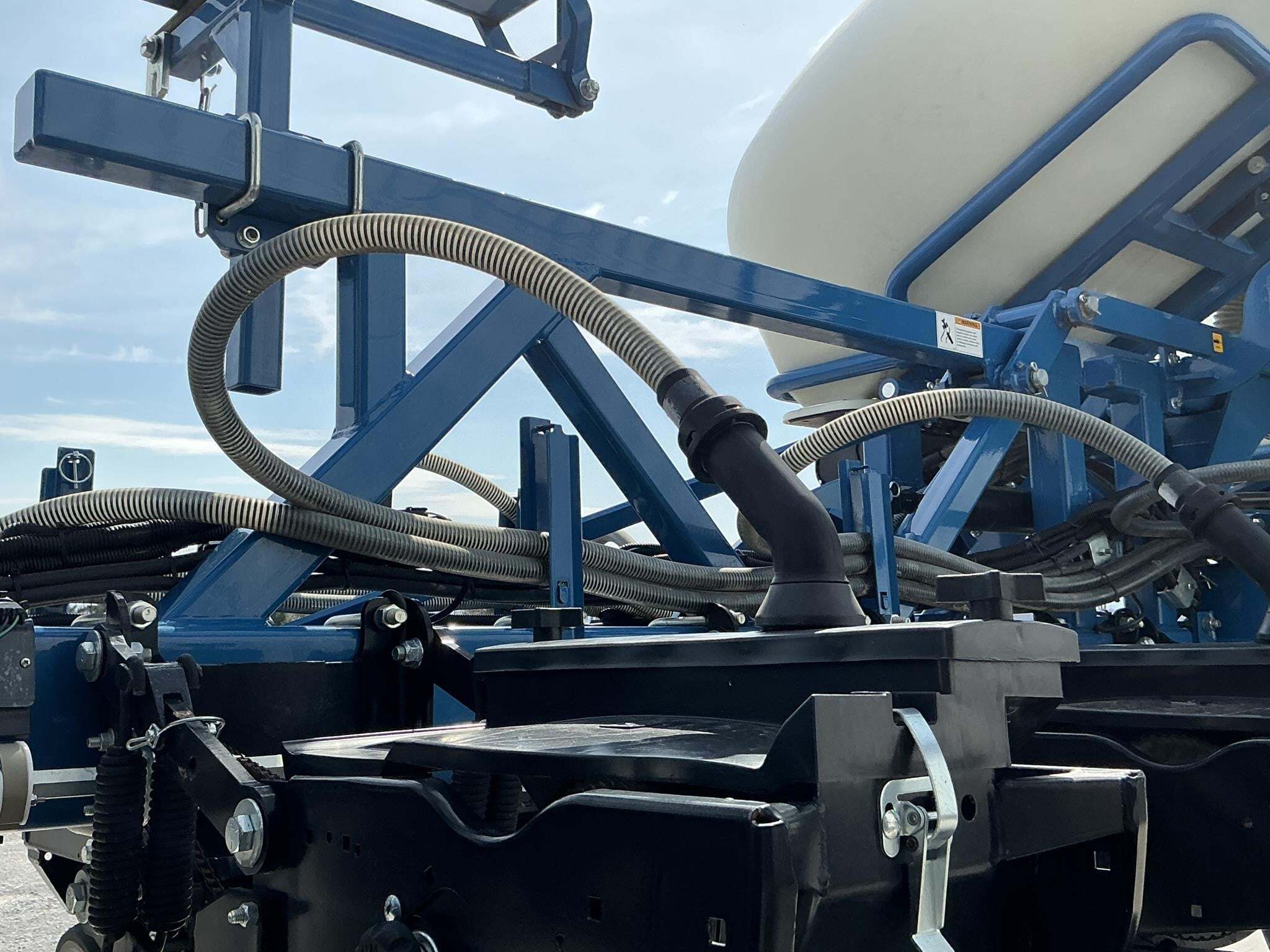 2021 Kinze 3605 Planter
