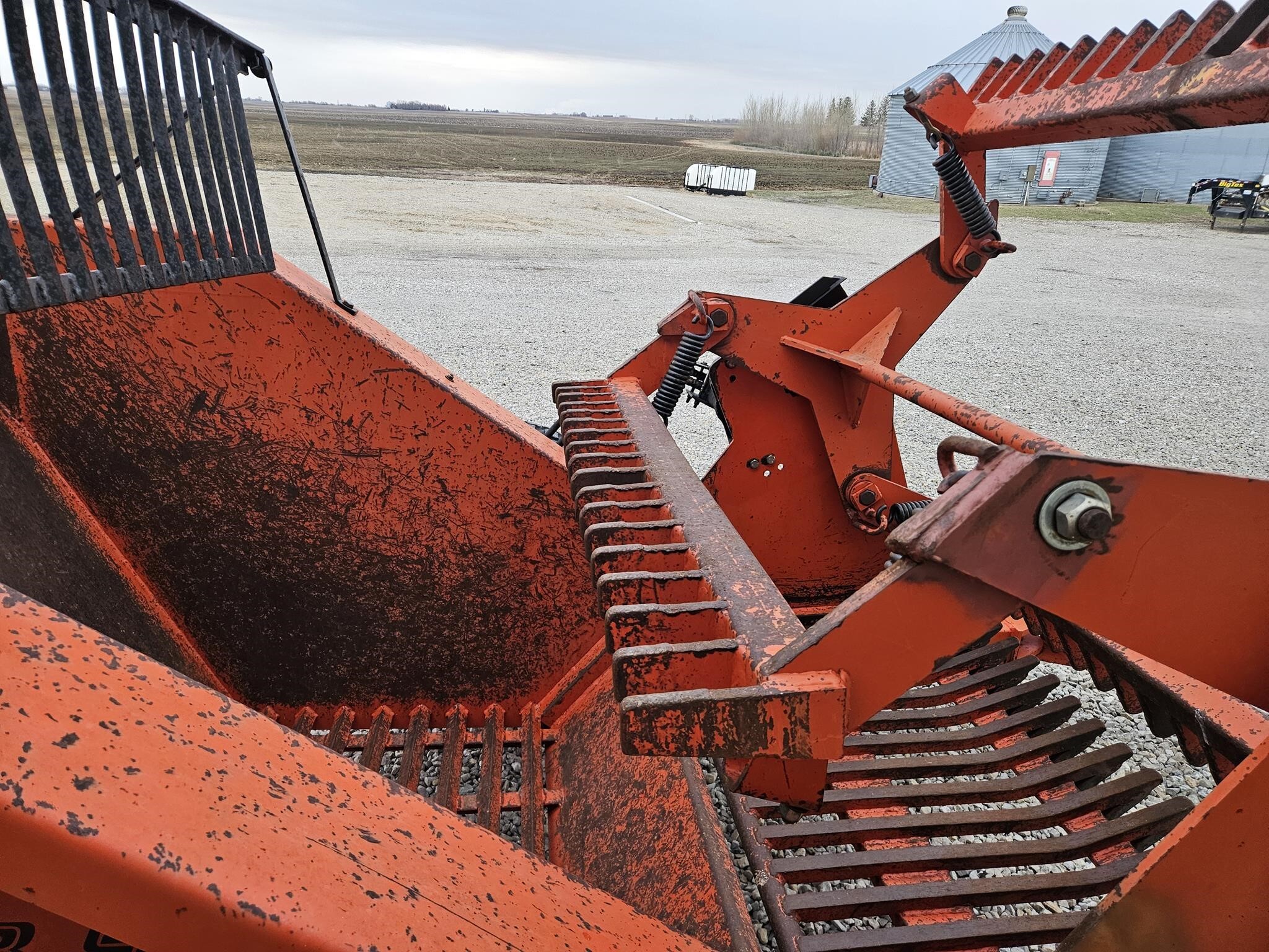 Rite Way RR900 Rock Picker - $10,900 | Machinery Pete