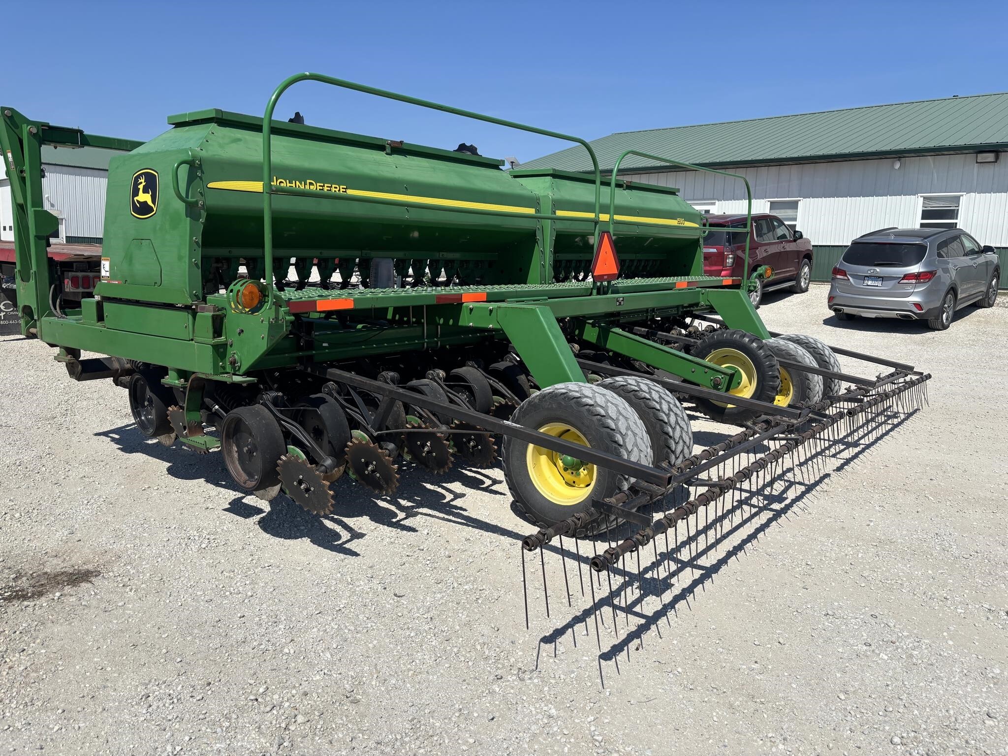  John Deere 1590 Drill