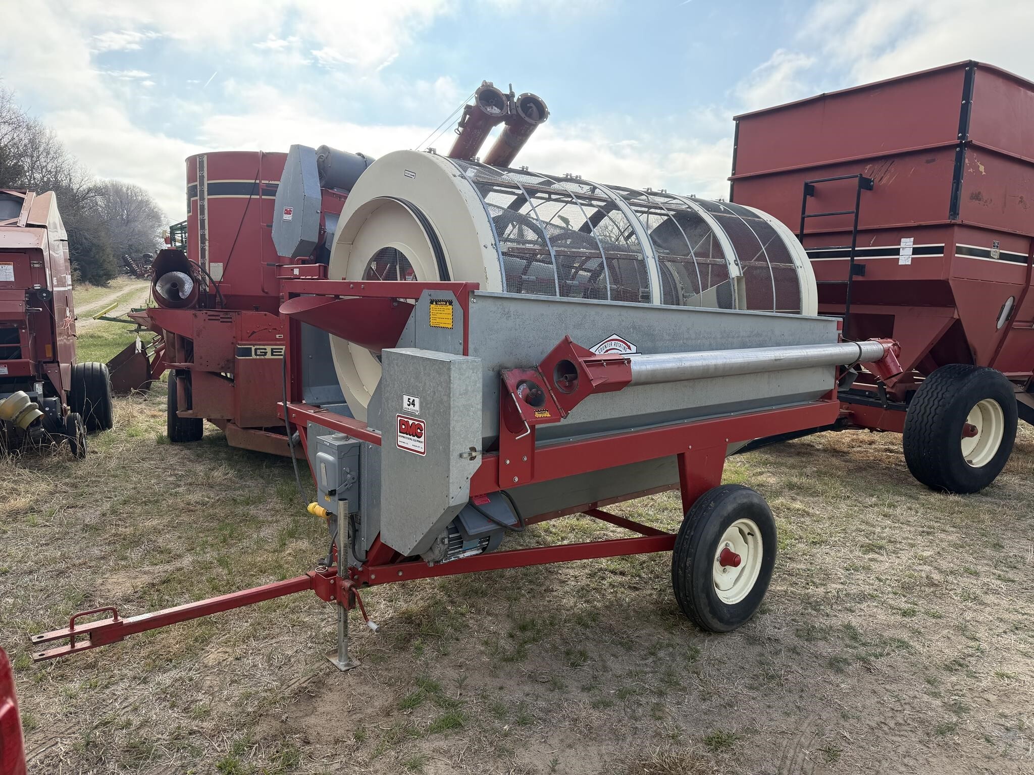  DMC Hi-Cap 54 Grain Cleaner