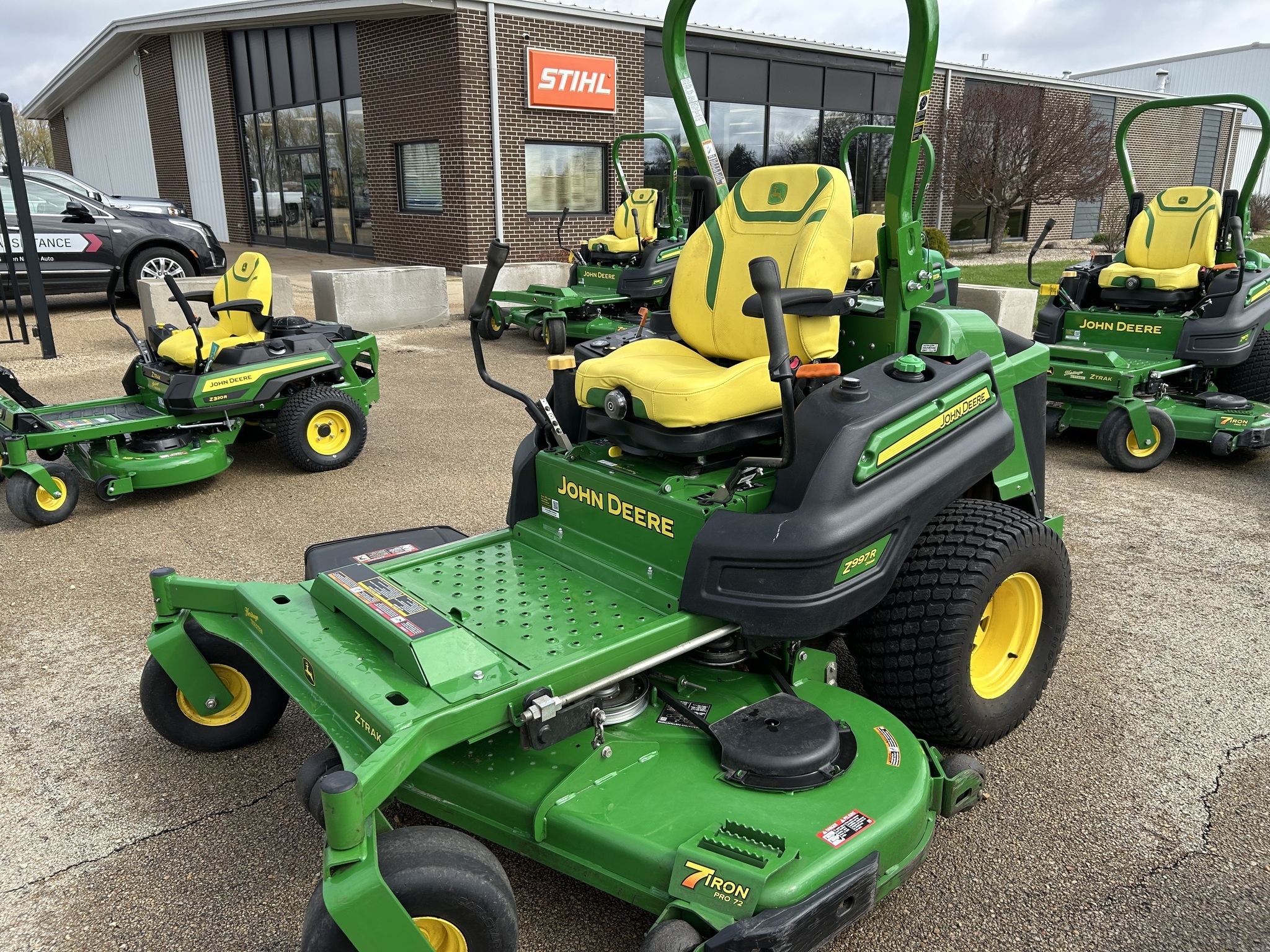 2025 John Deere Z997R Lawn Mower