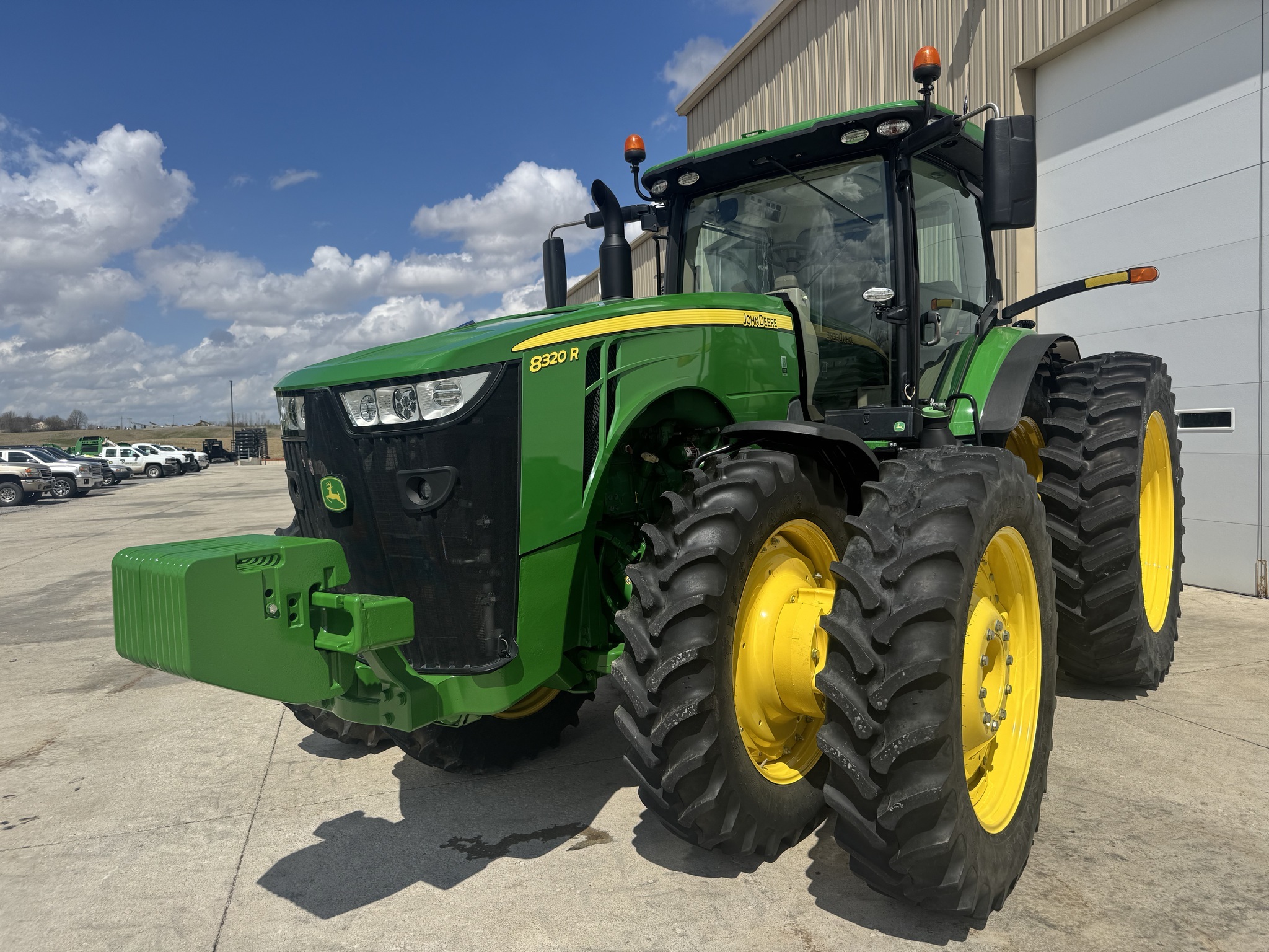 2018 John Deere 8320R Tractor