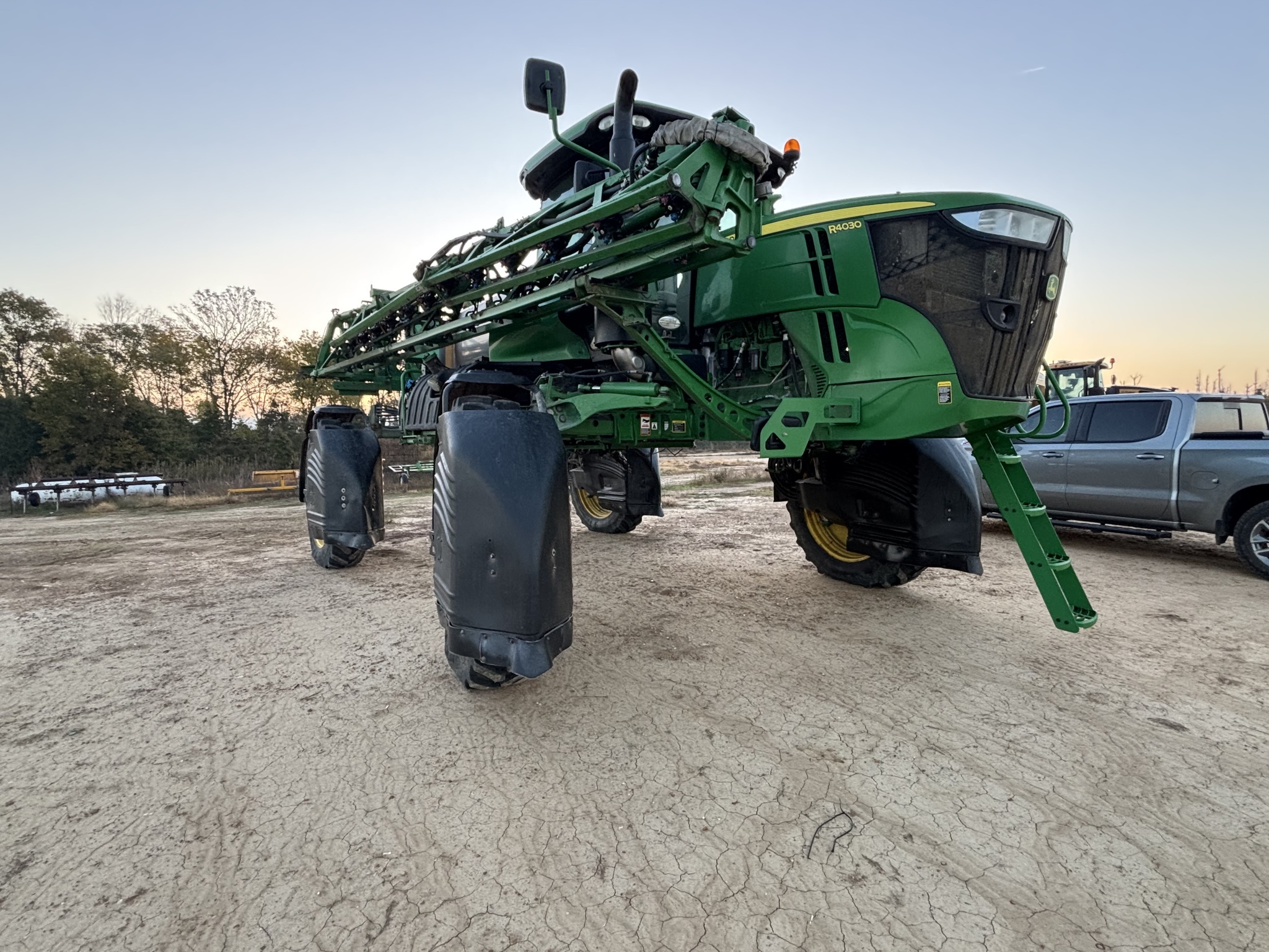 2021 John Deere R4030 Self-Propelled Sprayer