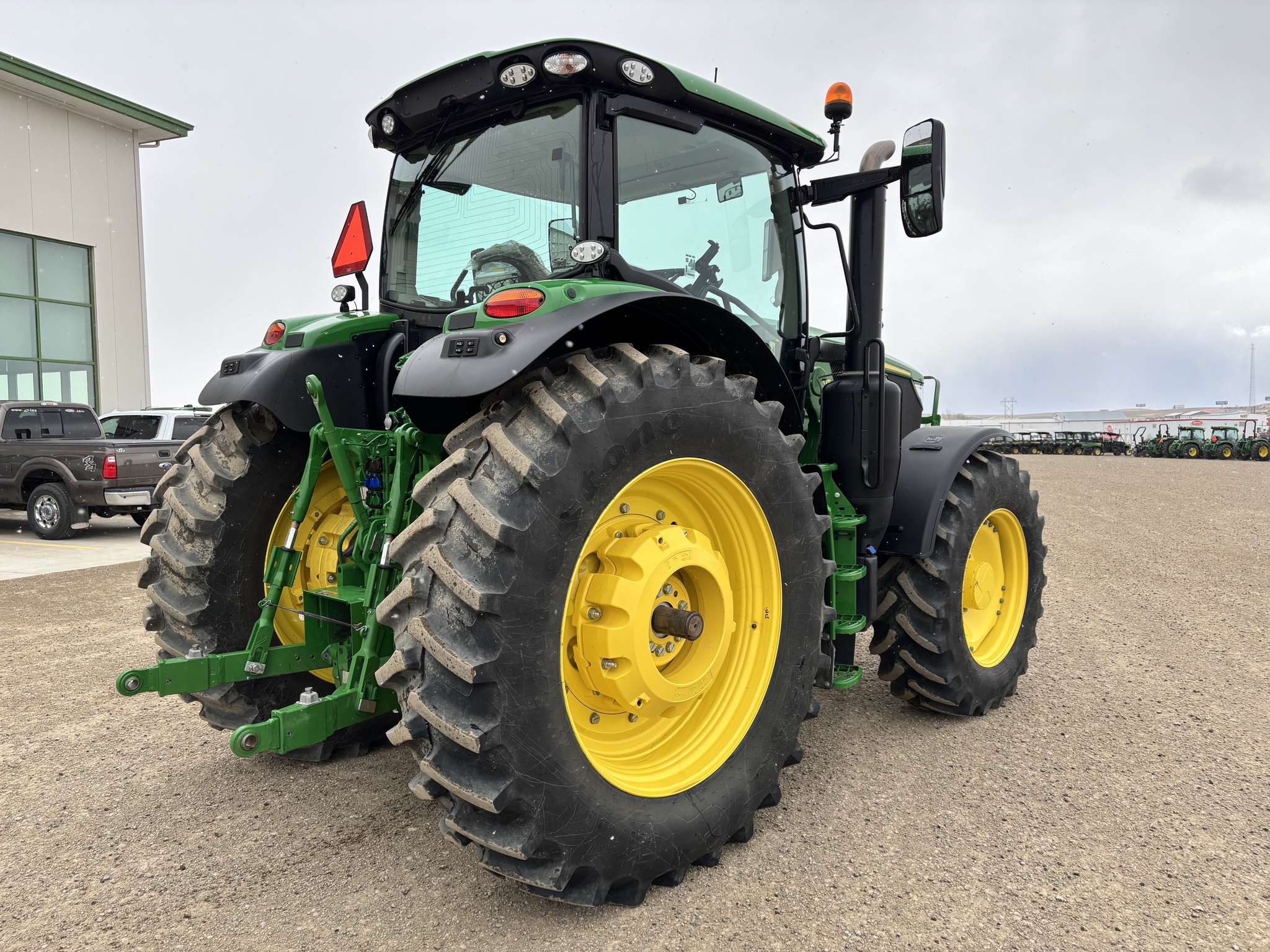 2024 John Deere 6R 175 Tractor