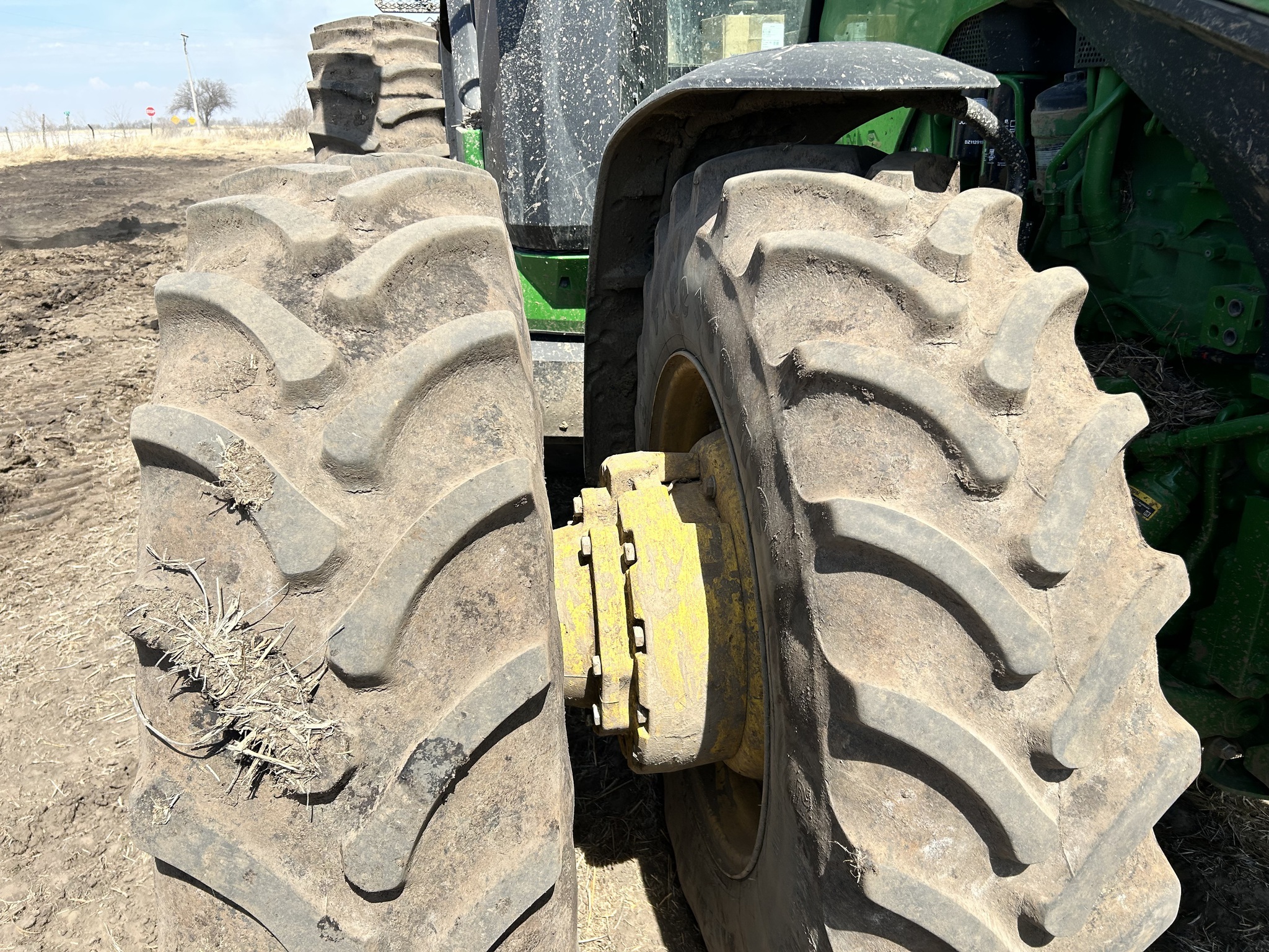 2023 John Deere 8R 340 Tractor