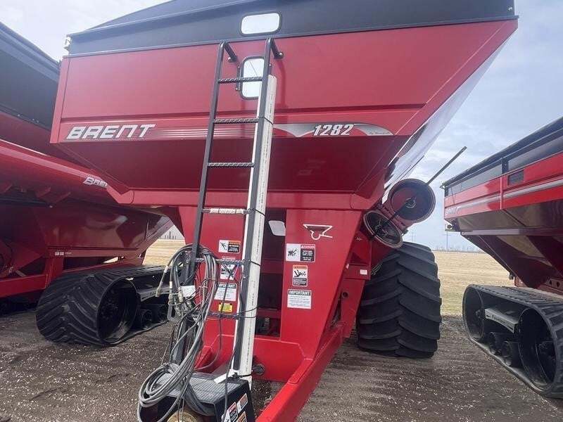 2012 Brent 1282 Grain Cart
