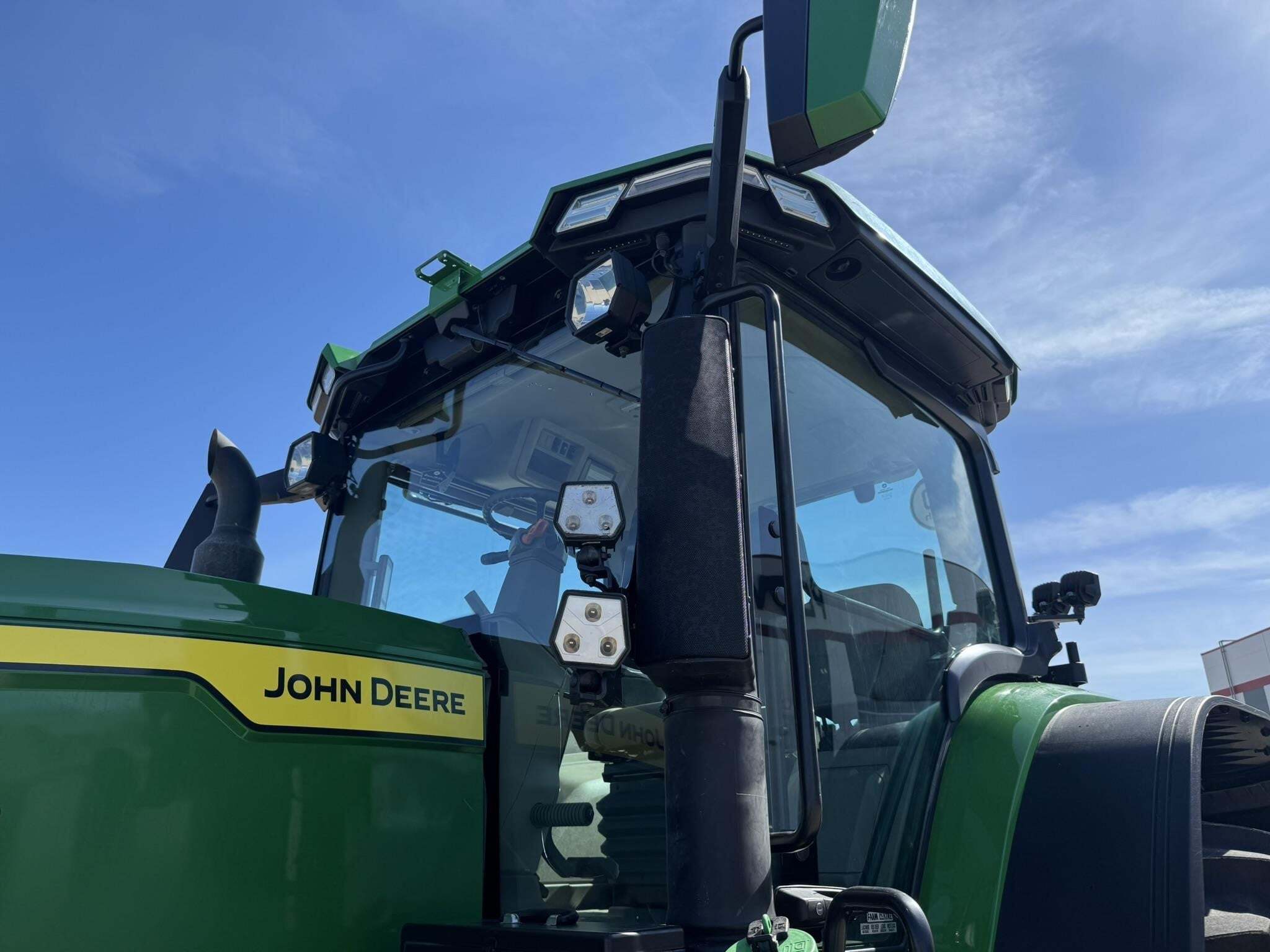 2023 John Deere 7R 230 Tractor