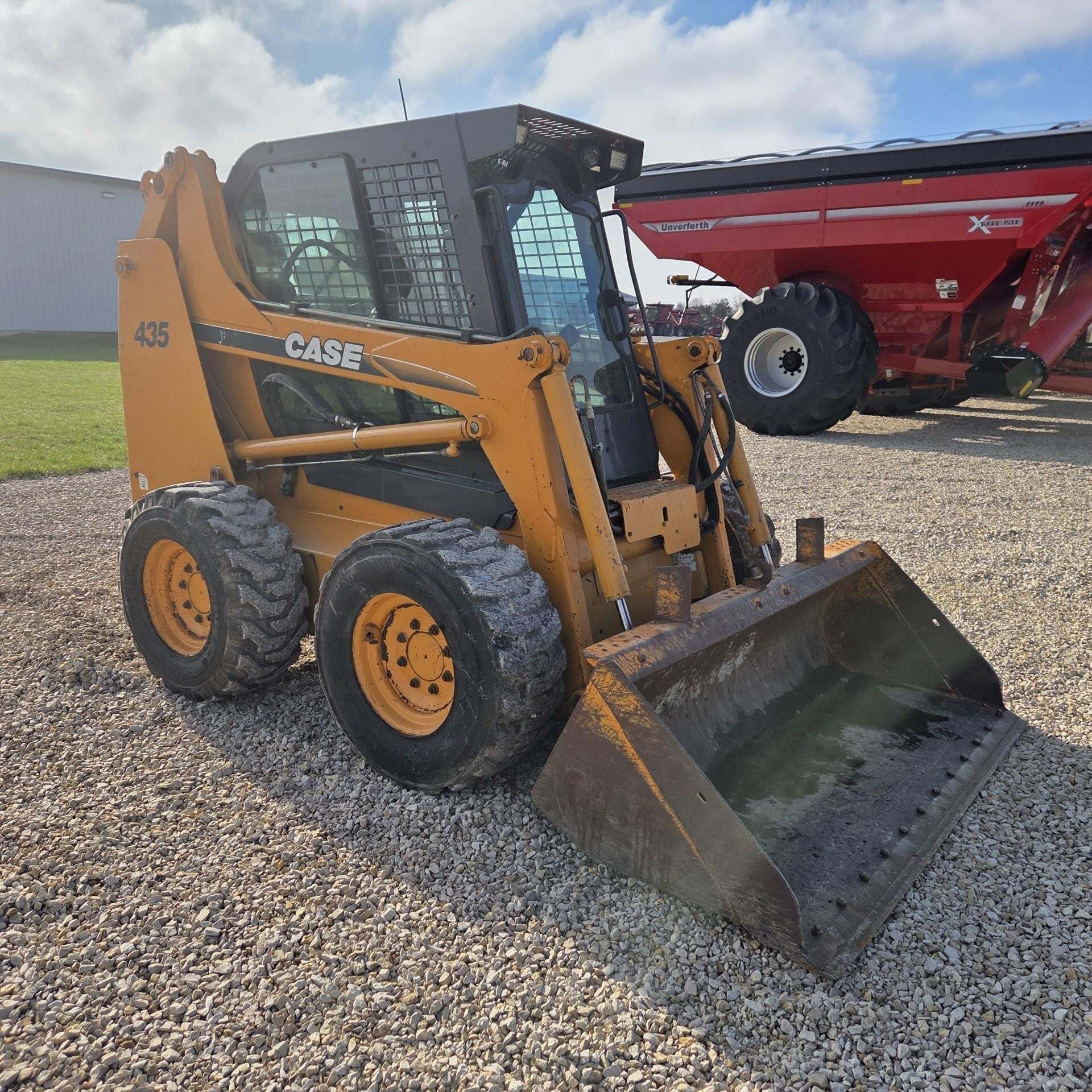 2007 Case 435 Skid Steer