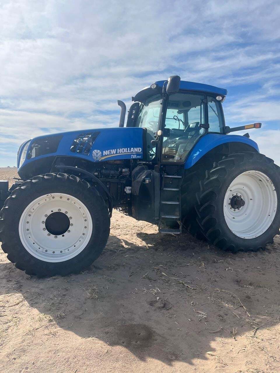 2012 New Holland T8.390 Tractor