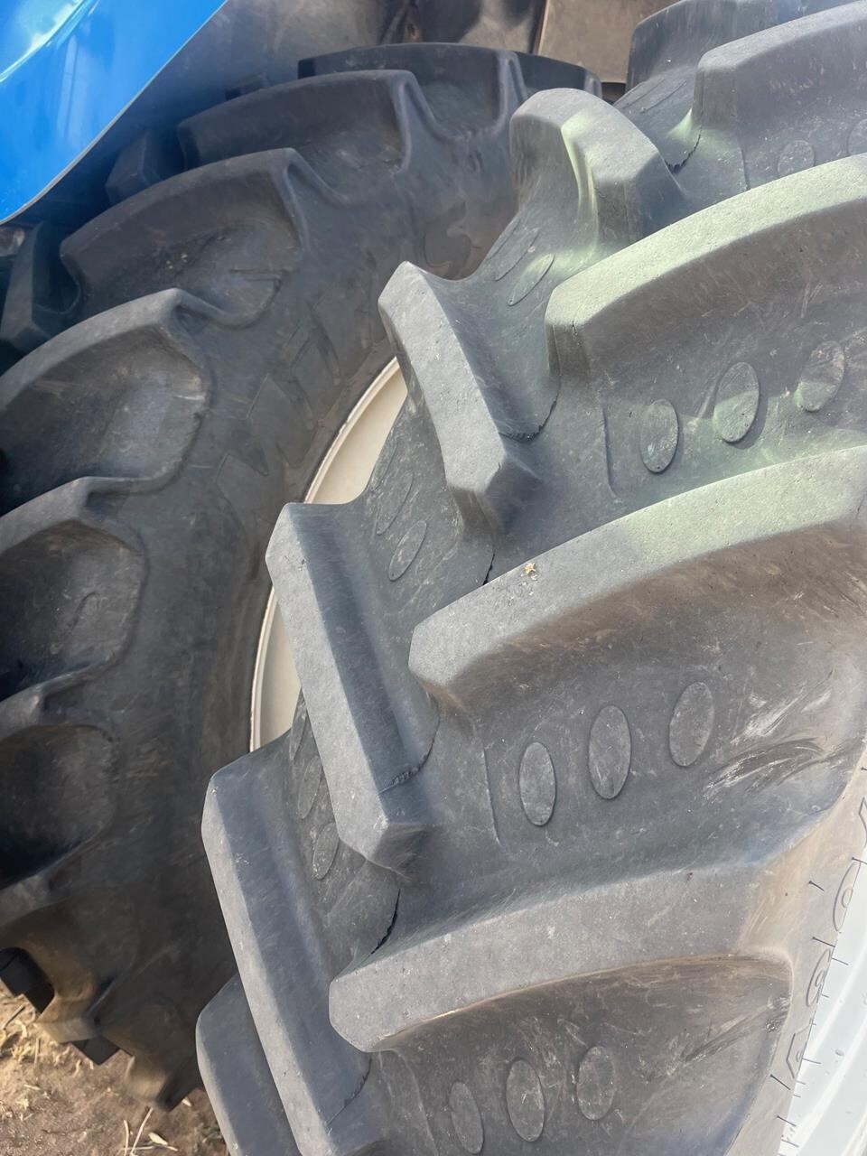 2012 New Holland T8.390 Tractor