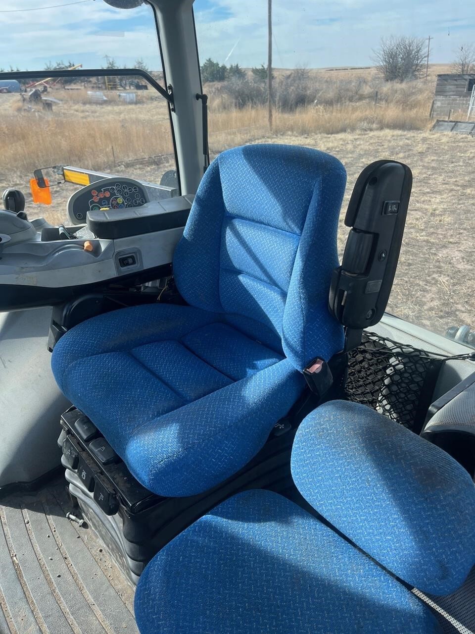 2013 New Holland T8.390 Tractor