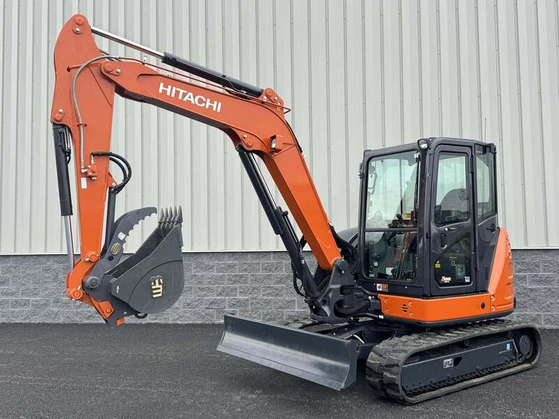 Used Hitachi Excavators for Sale - 43 Listings | Machinery Pete