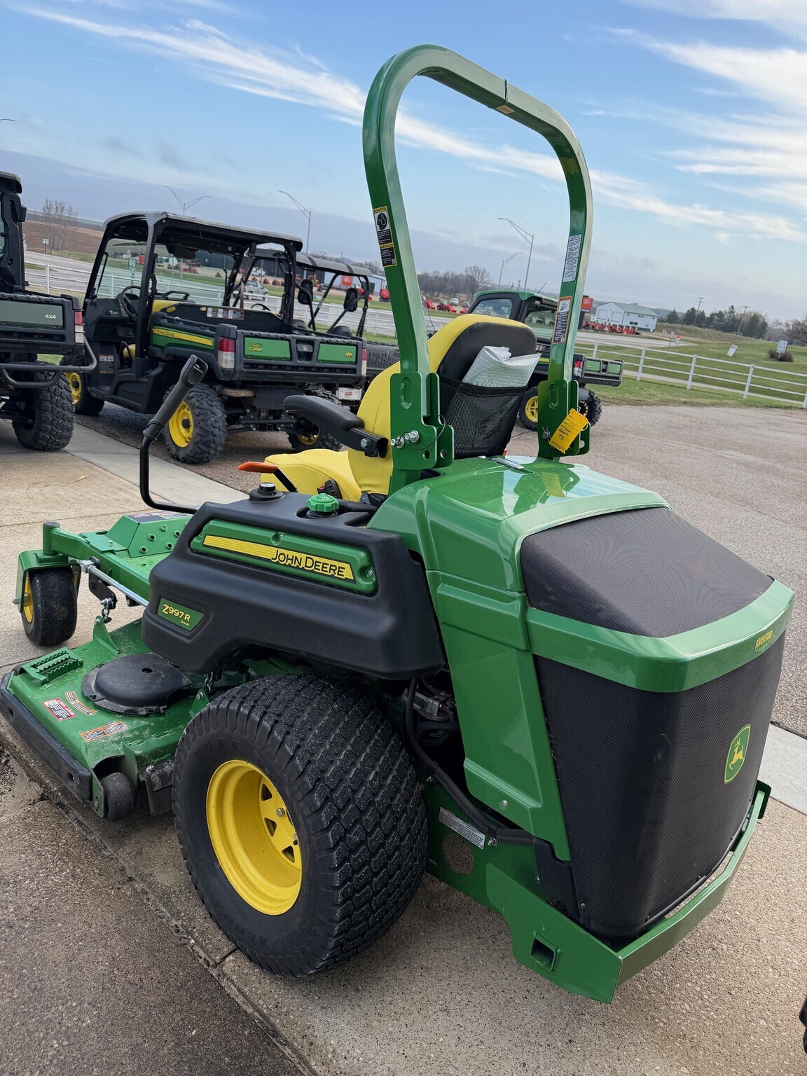 2025 John Deere Z997R Lawn Mower