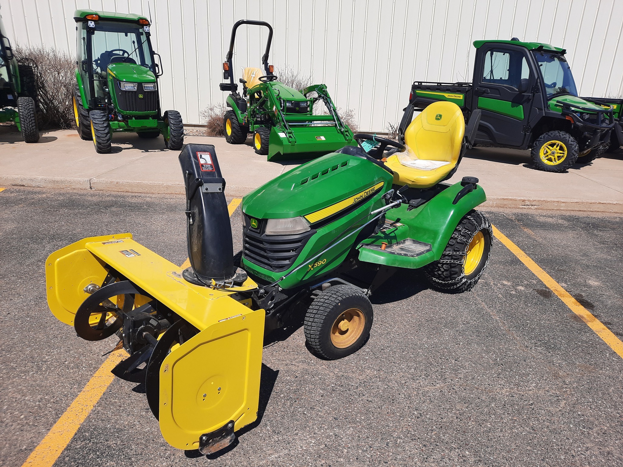 2022 John Deere X590 Lawn Mower