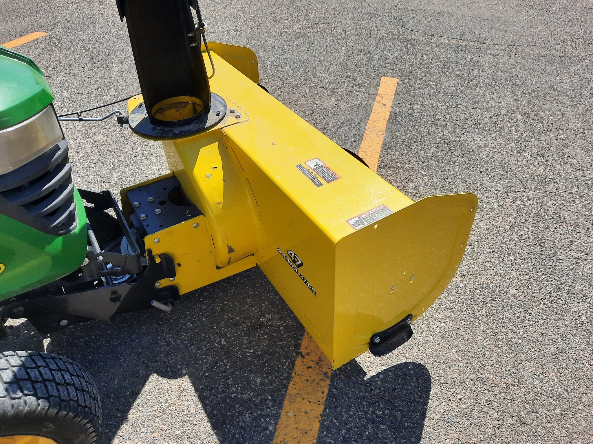 2022 John Deere X590 Lawn Mower