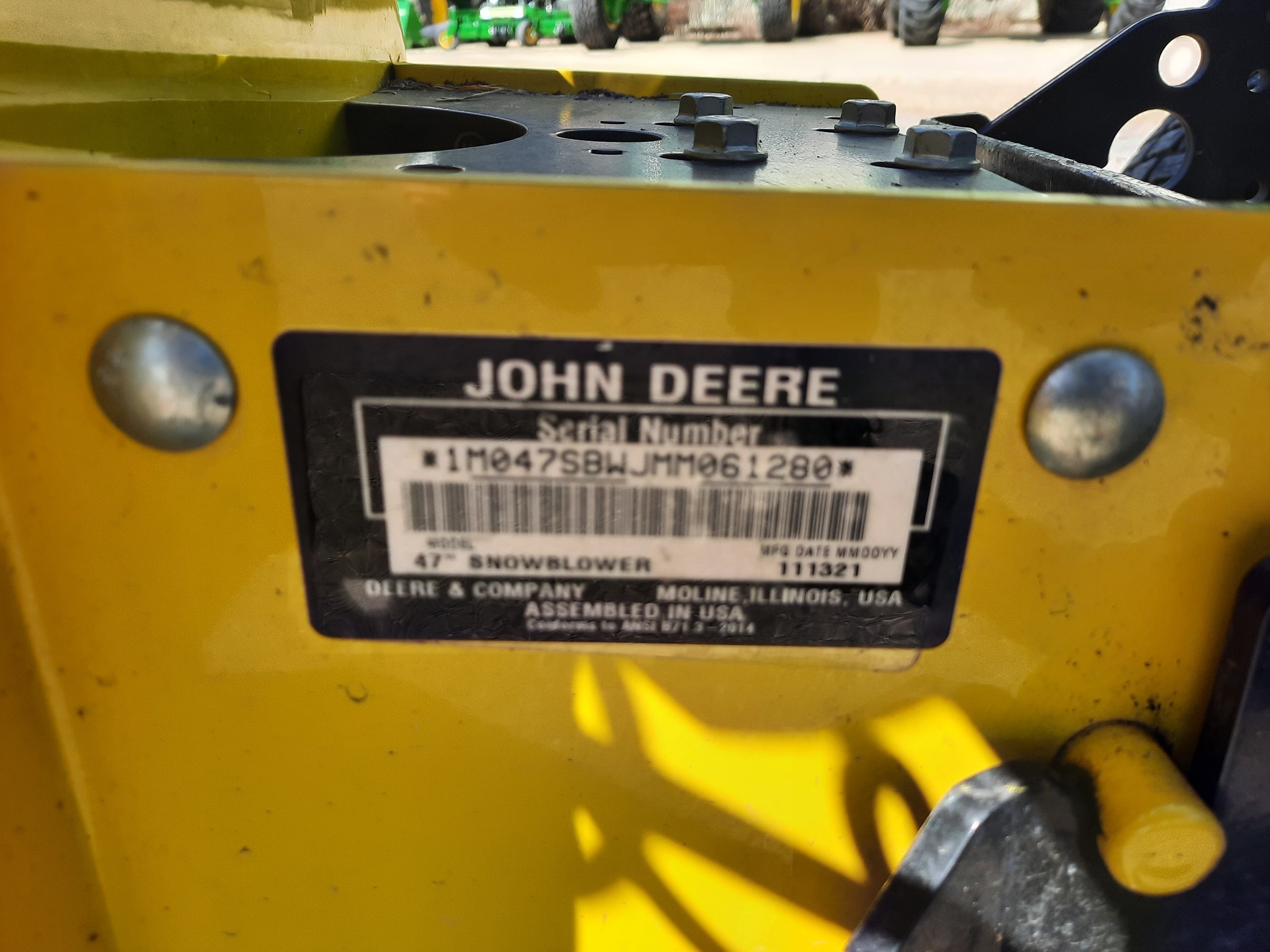 2022 John Deere X590 Lawn Mower