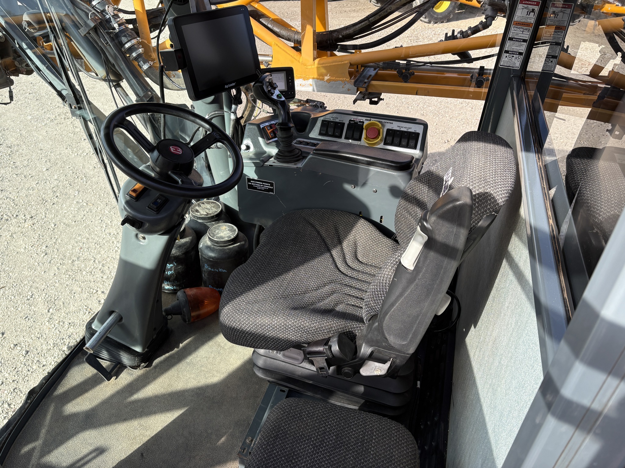 2013 Hagie STS14 Self-Propelled Sprayer