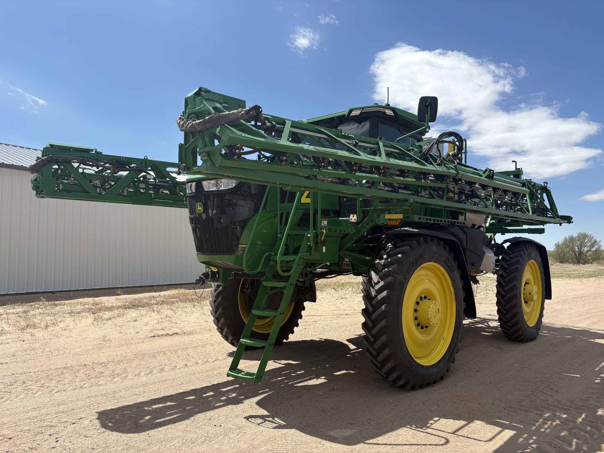 2024 John Deere 616R Self-Propelled Sprayer