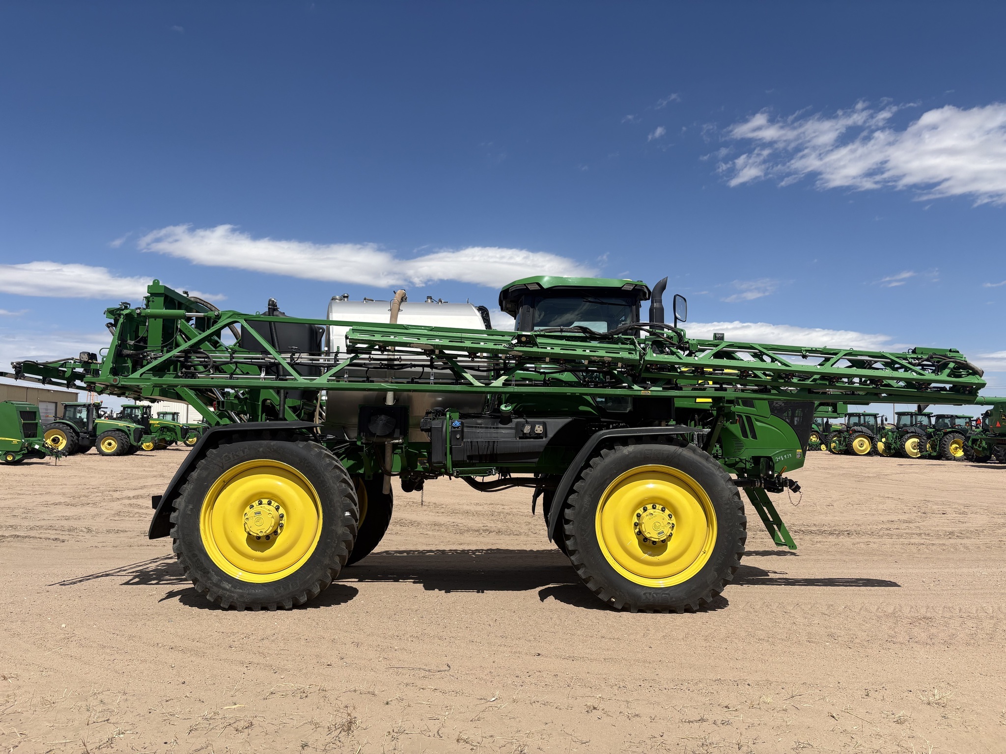 2024 John Deere 616R Self-Propelled Sprayer