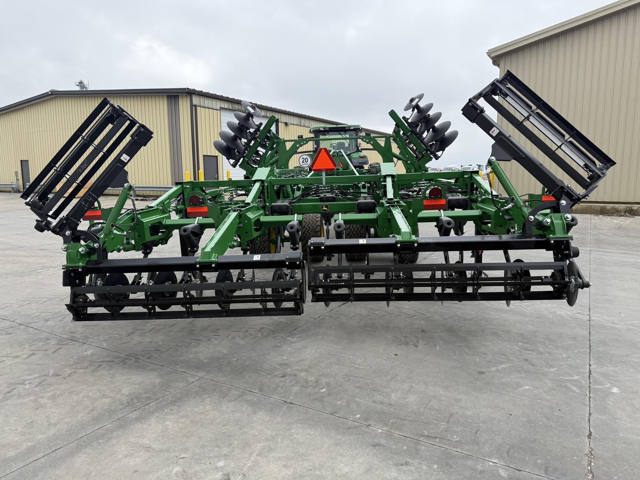 2022 John Deere 2730 Disk Chisel
