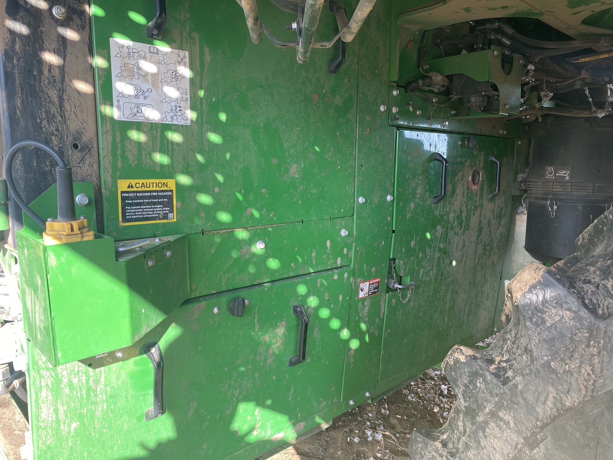 2020 John Deere CS690 Cotton Equipment