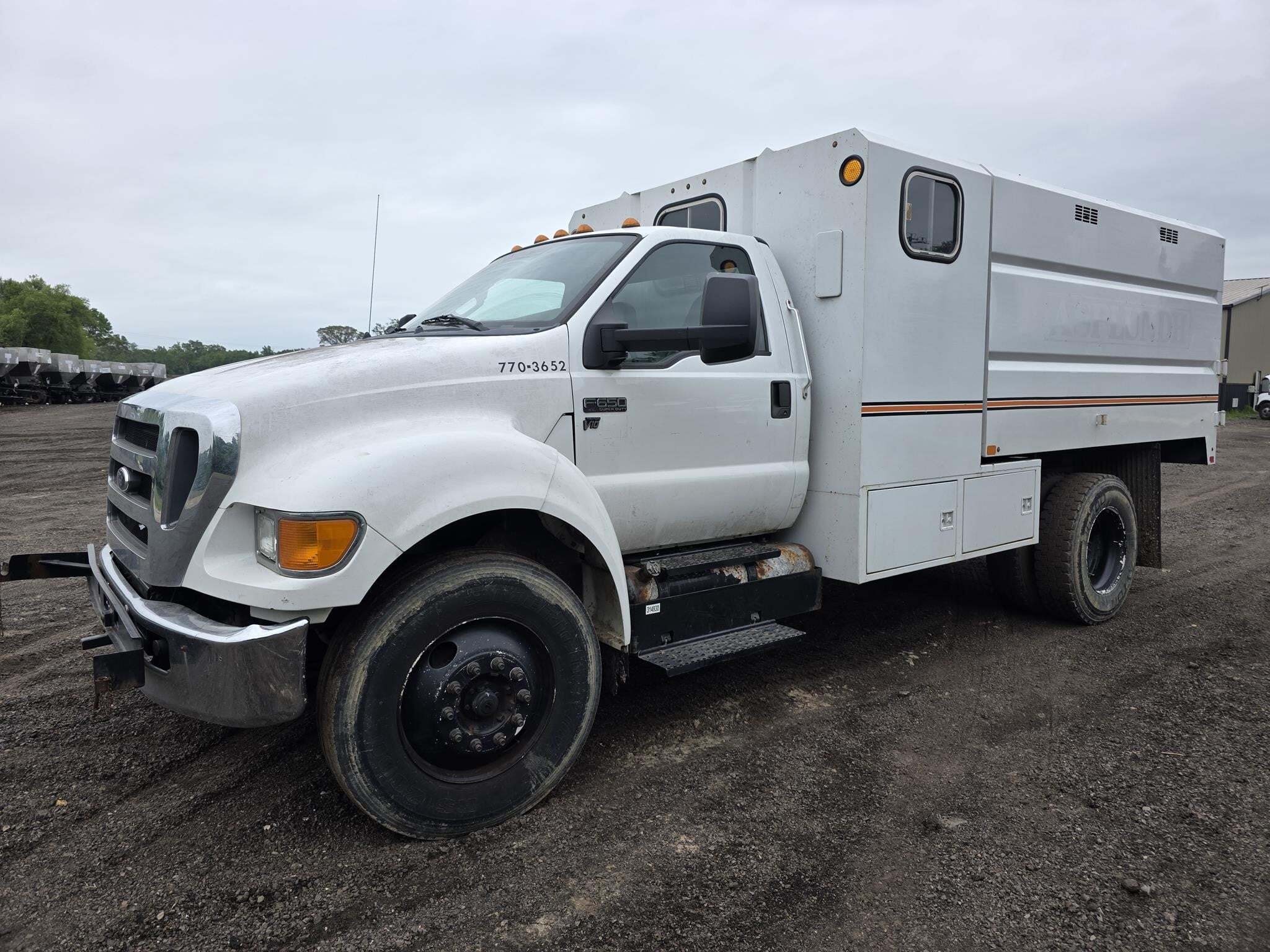 2013 Ford F-650 Pickup