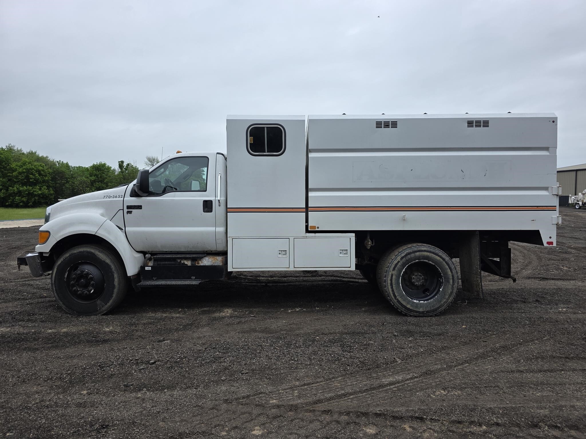 2013 Ford F-650 Pickup