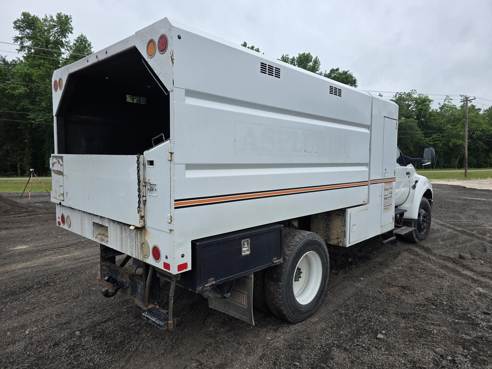 2013 Ford F-650 Pickup
