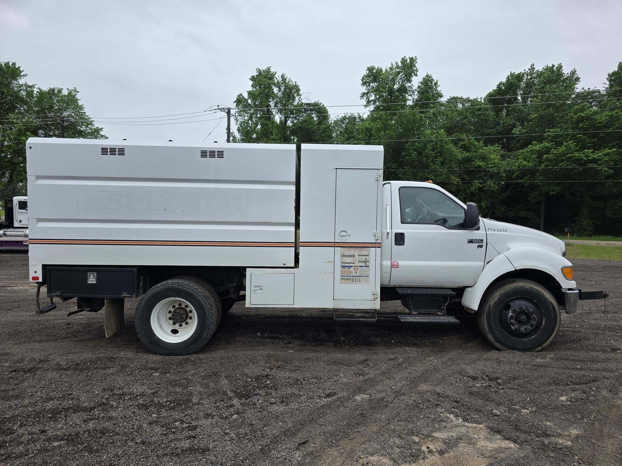 2013 Ford F-650 Pickup