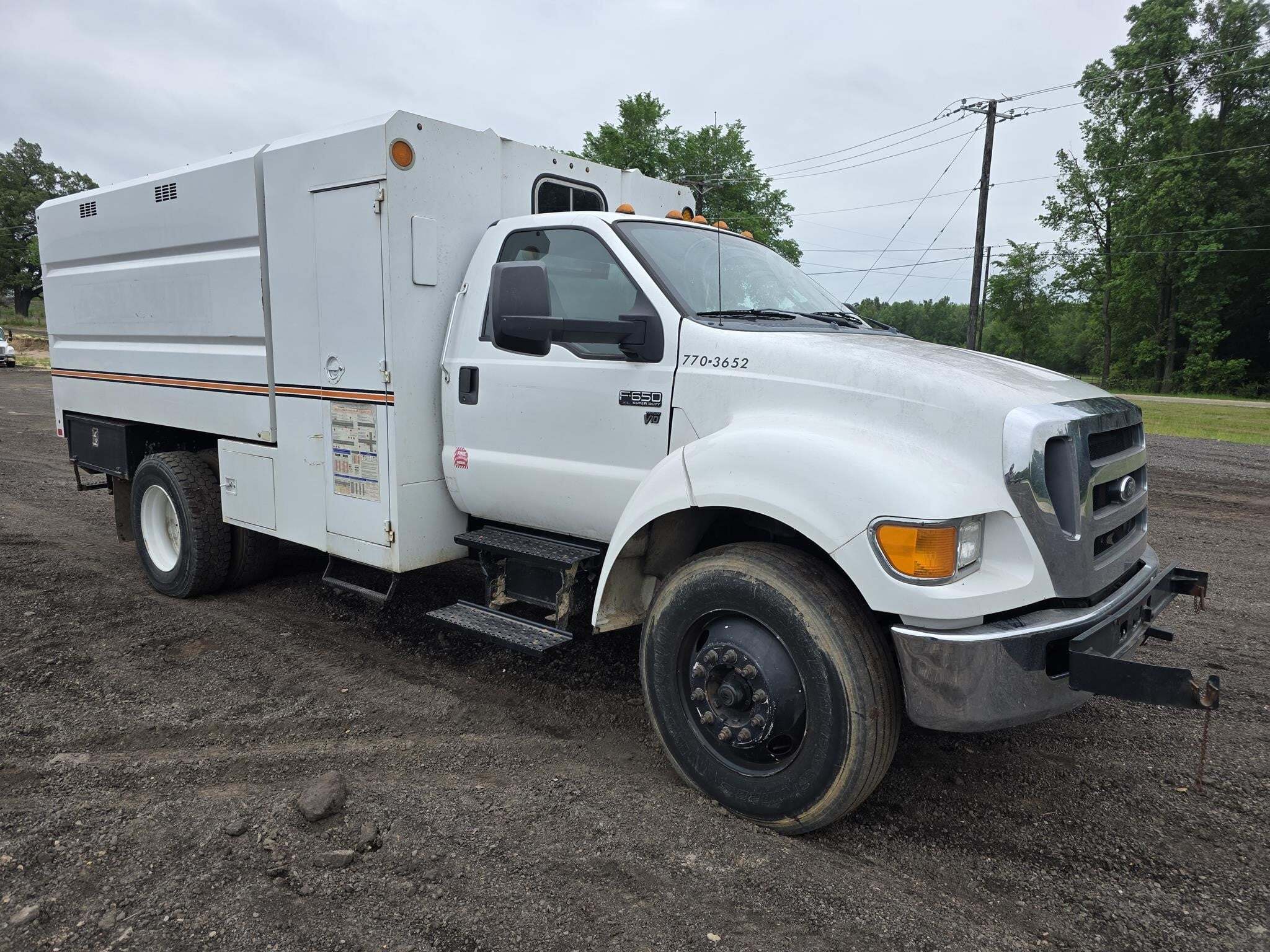 2013 Ford F-650 Pickup