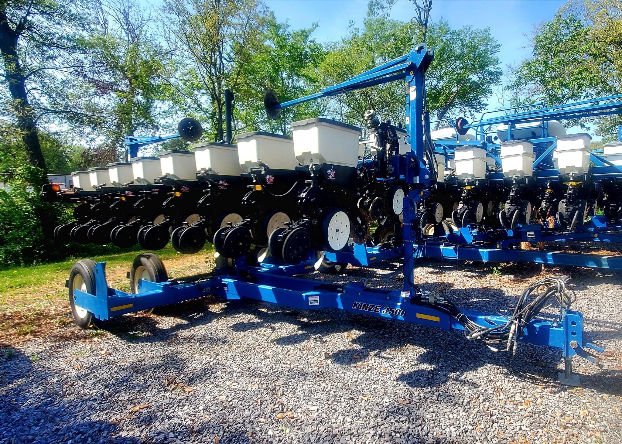  Kinze 3500 Planter