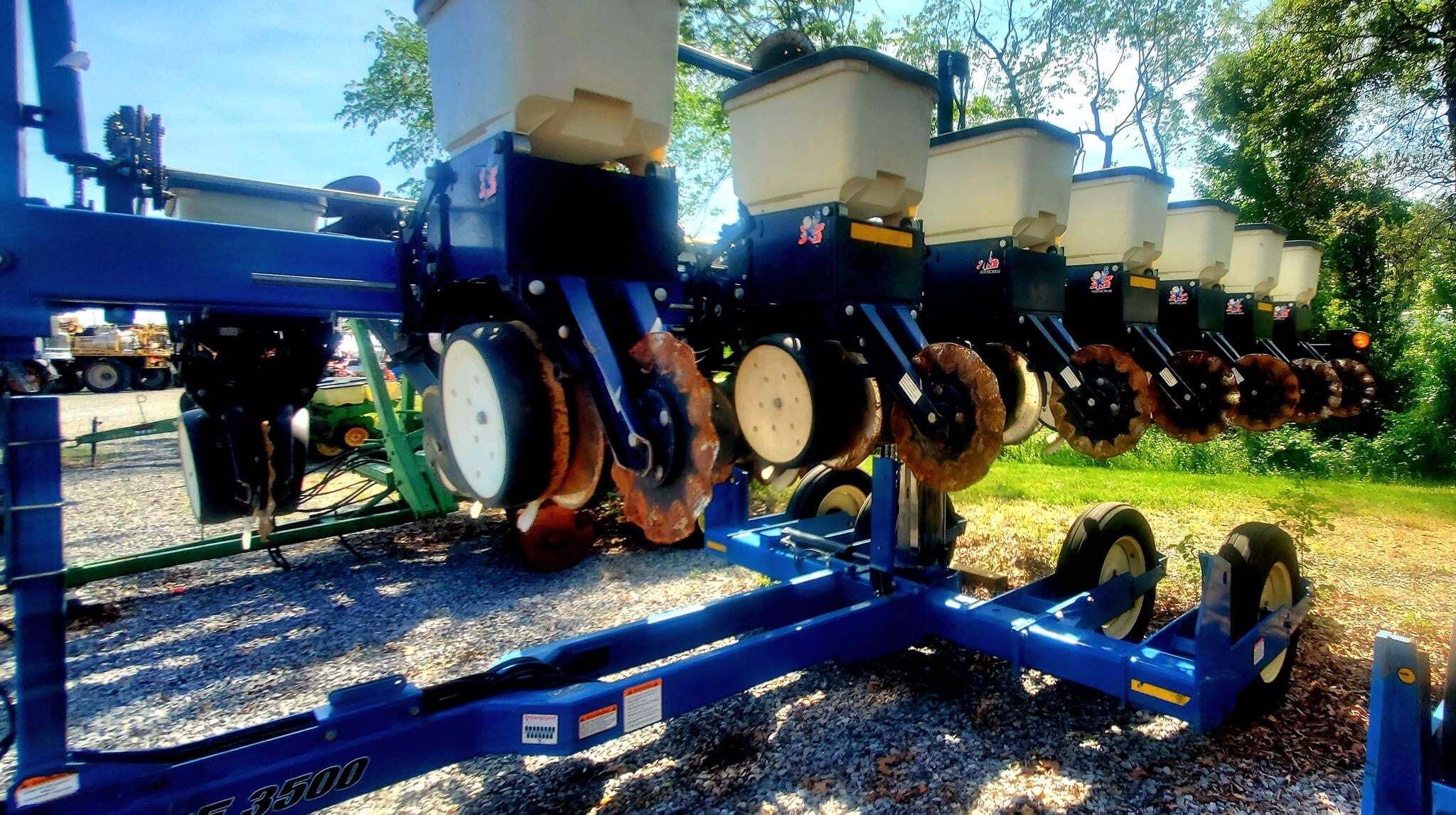  Kinze 3500 Planter