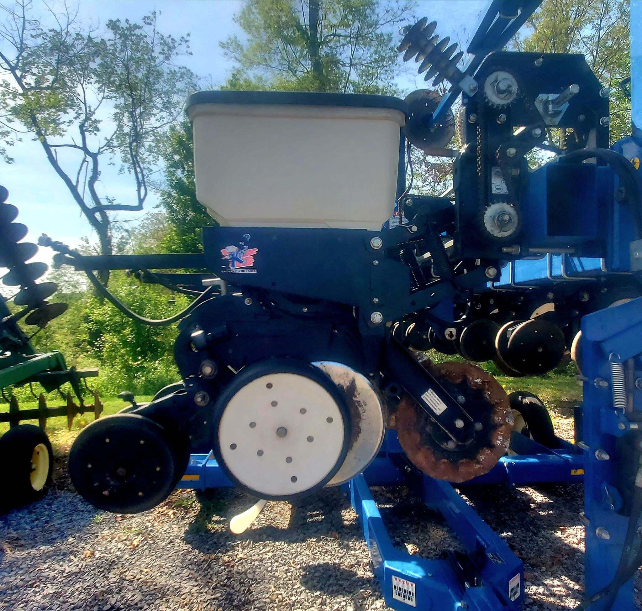  Kinze 3500 Planter