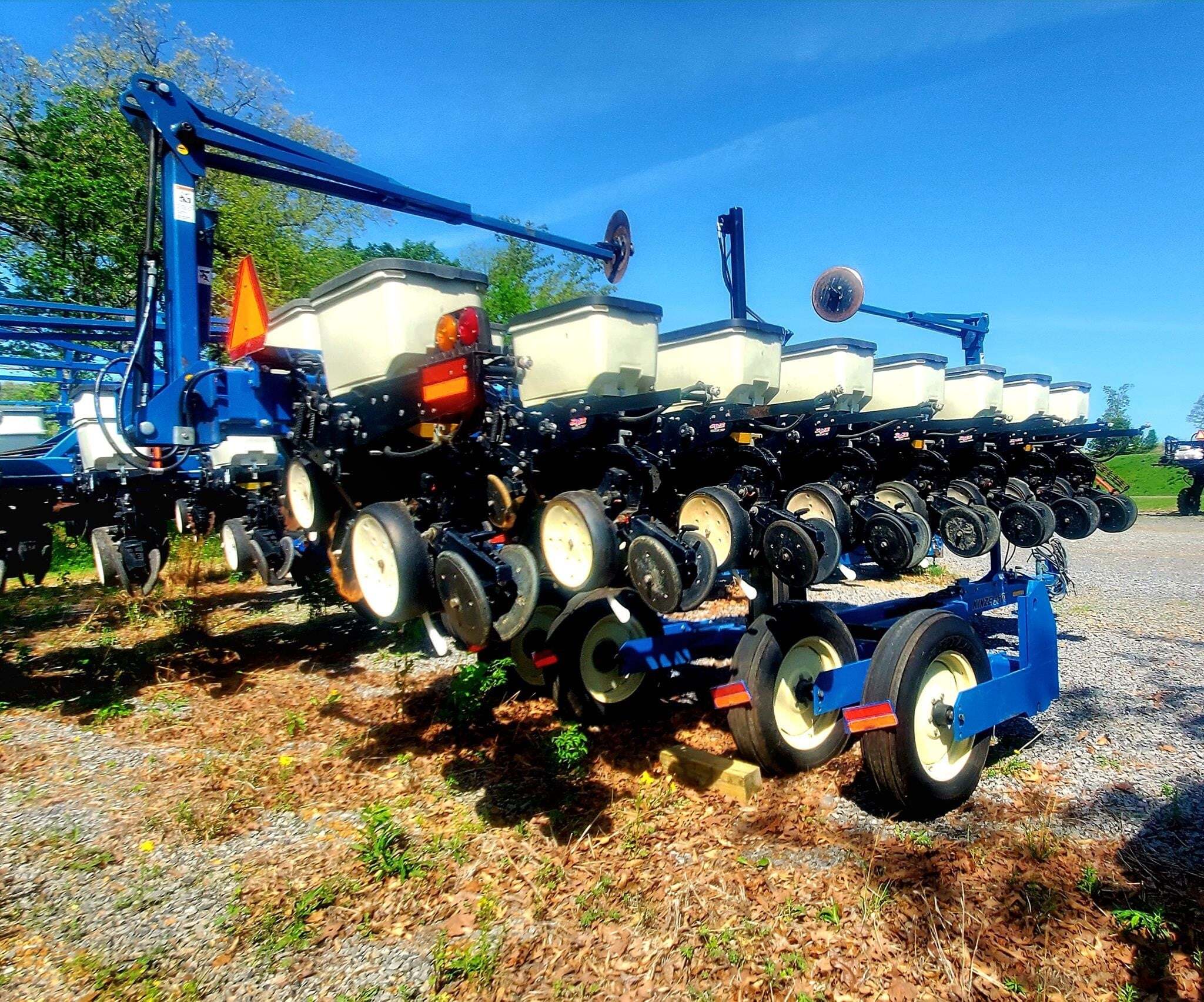  Kinze 3500 Planter