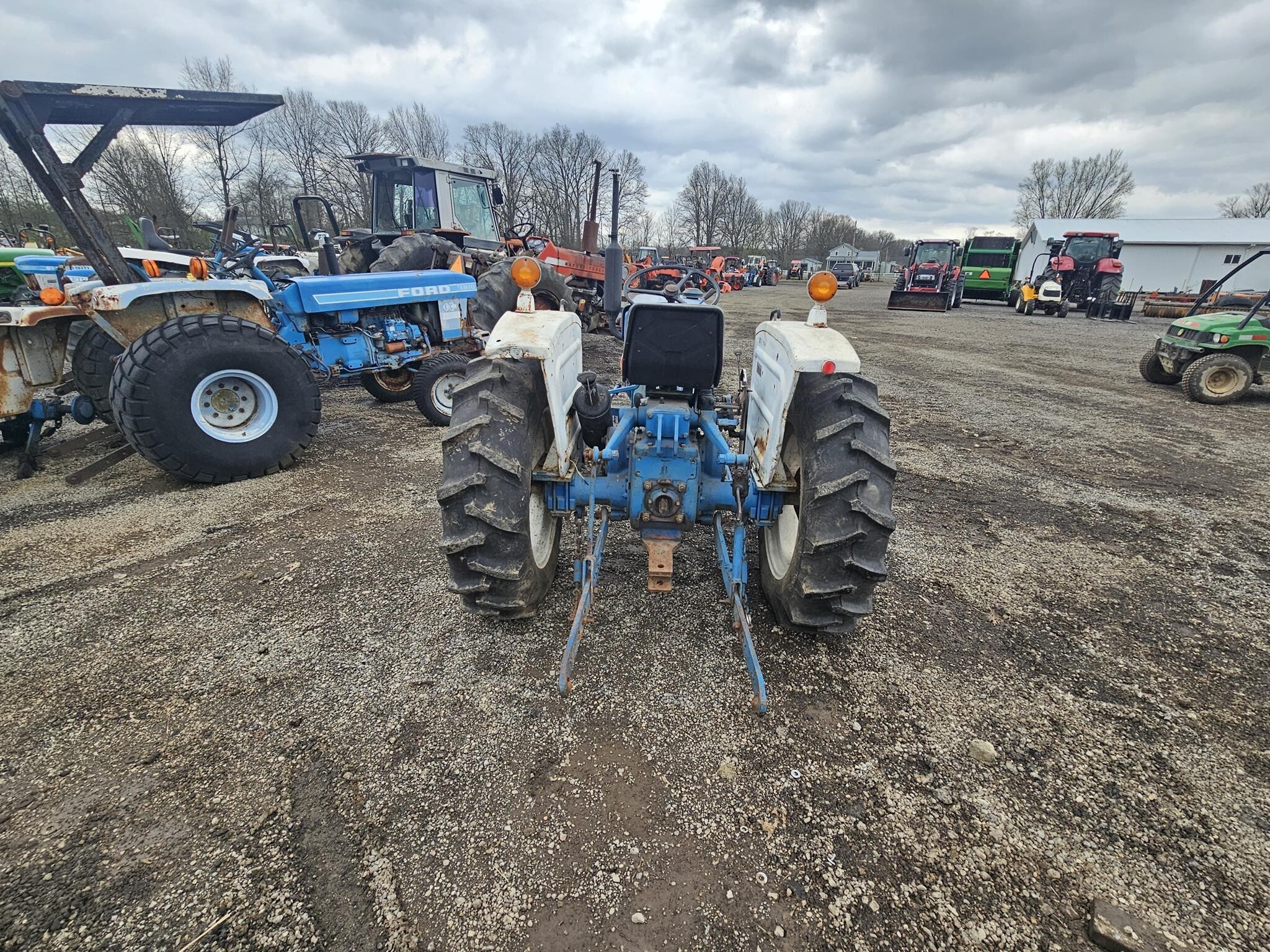 1977 Ford 1600 Tractor