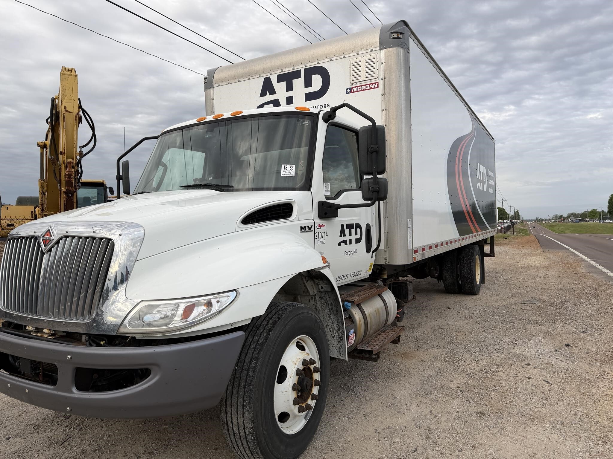 2021 International MV Box Trucks/Trailer