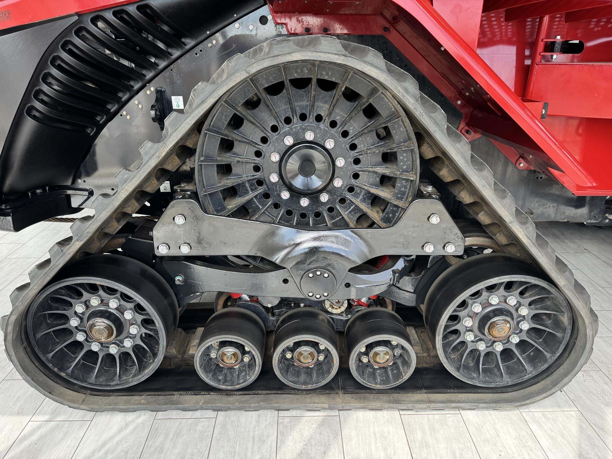 2025 Case IH STEIGER 715 AFS CONNECT QUADTRAC Tractor
