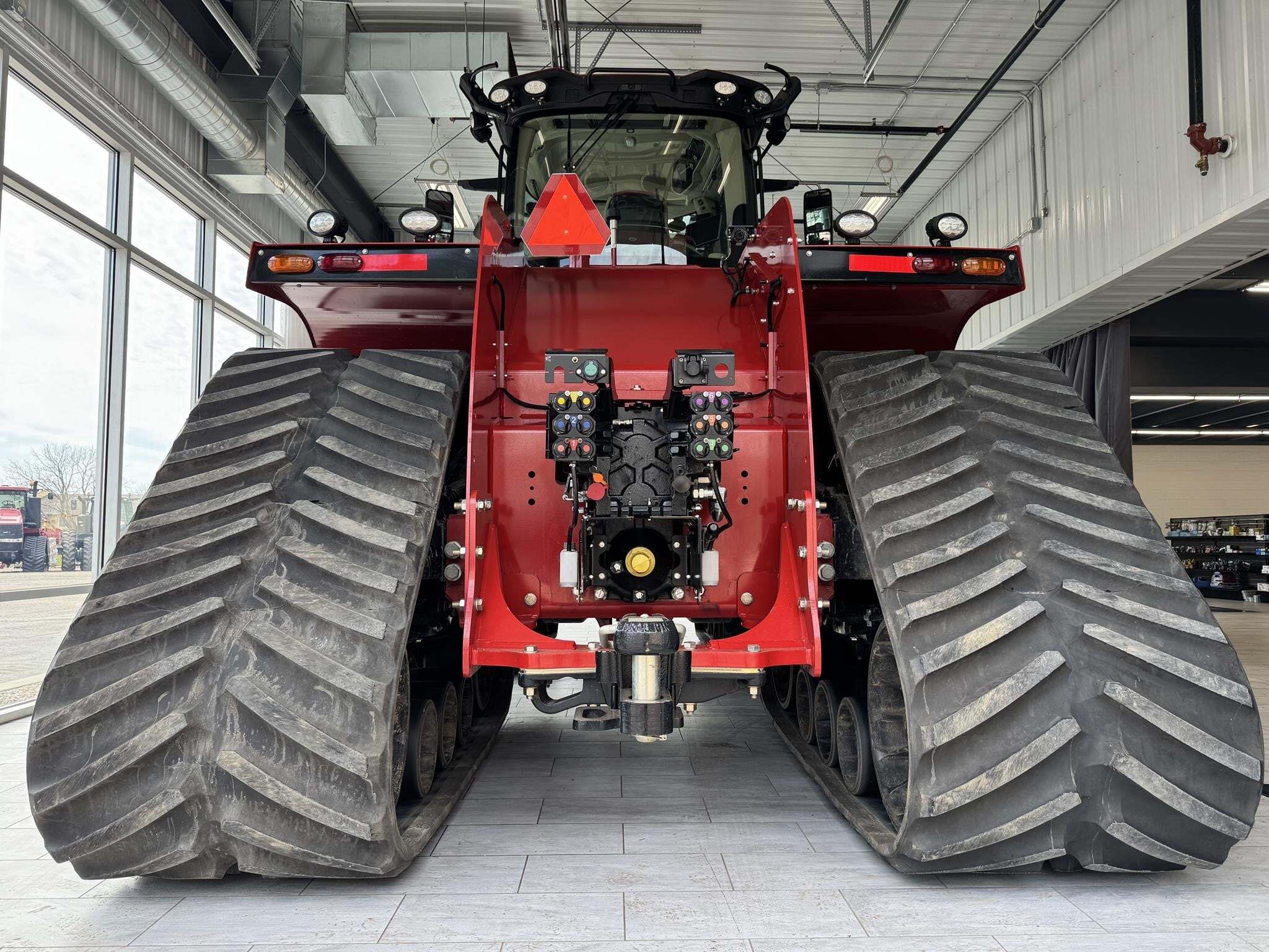 2025 Case IH STEIGER 715 AFS CONNECT QUADTRAC Tractor