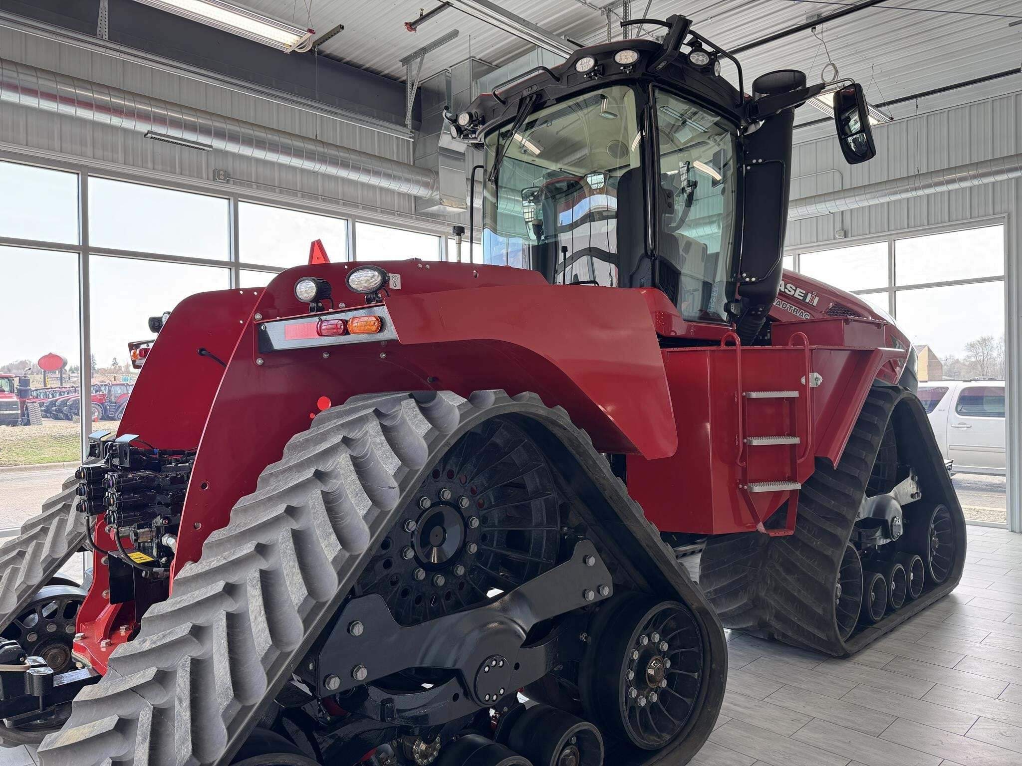 2025 Case IH STEIGER 715 AFS CONNECT QUADTRAC Tractor