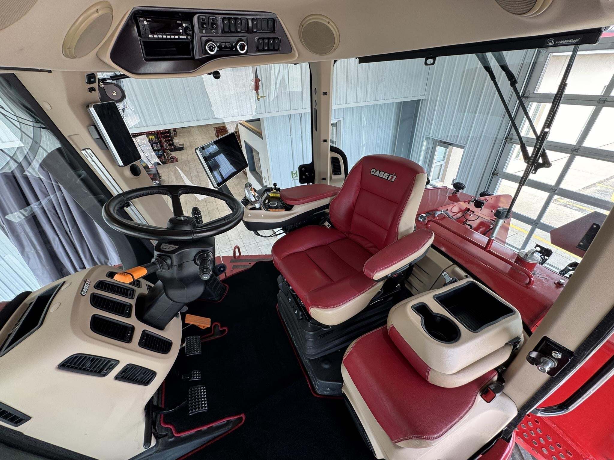 2025 Case IH STEIGER 715 AFS CONNECT QUADTRAC Tractor