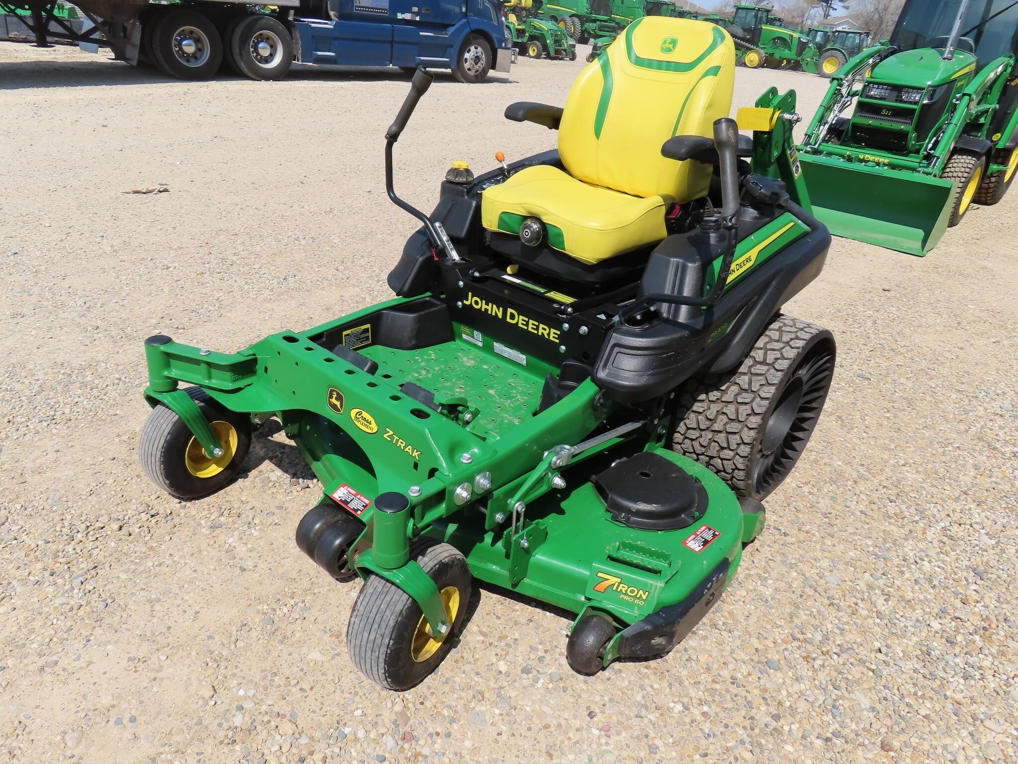 2024 John Deere Z930R Lawn Mower